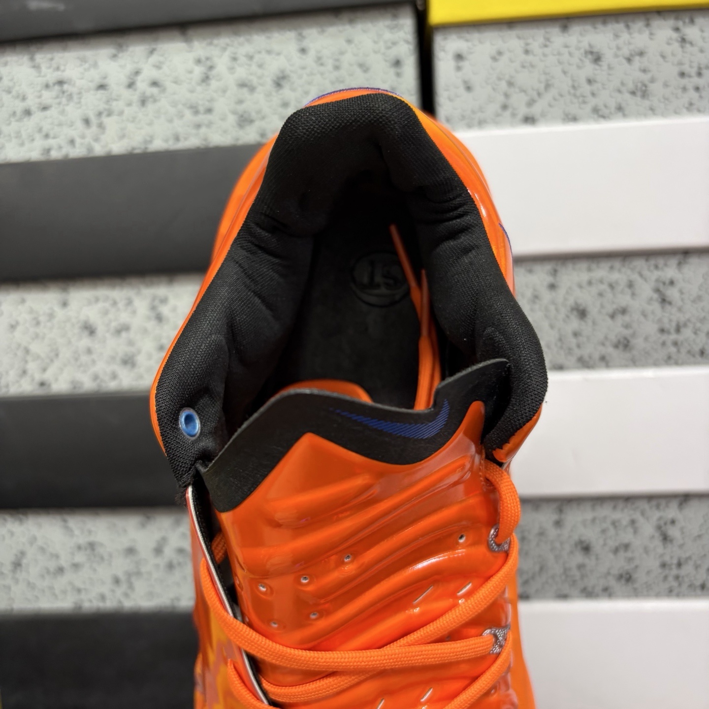 Nike AIR ZOOM G.T.CUT 4 IQ2606-800 3