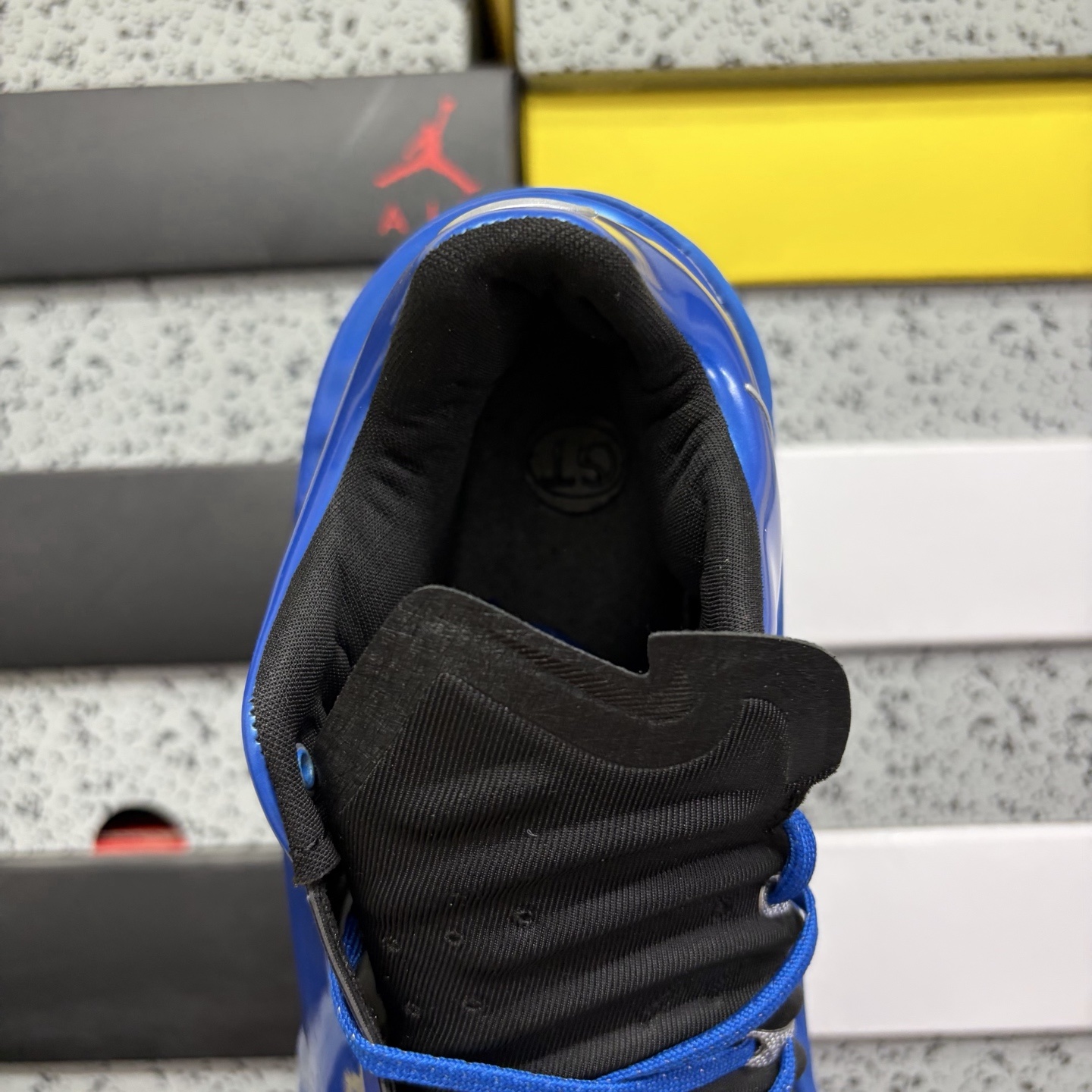 Nike AIR ZOOM G.T.CUT 4 IQ2606-010 3