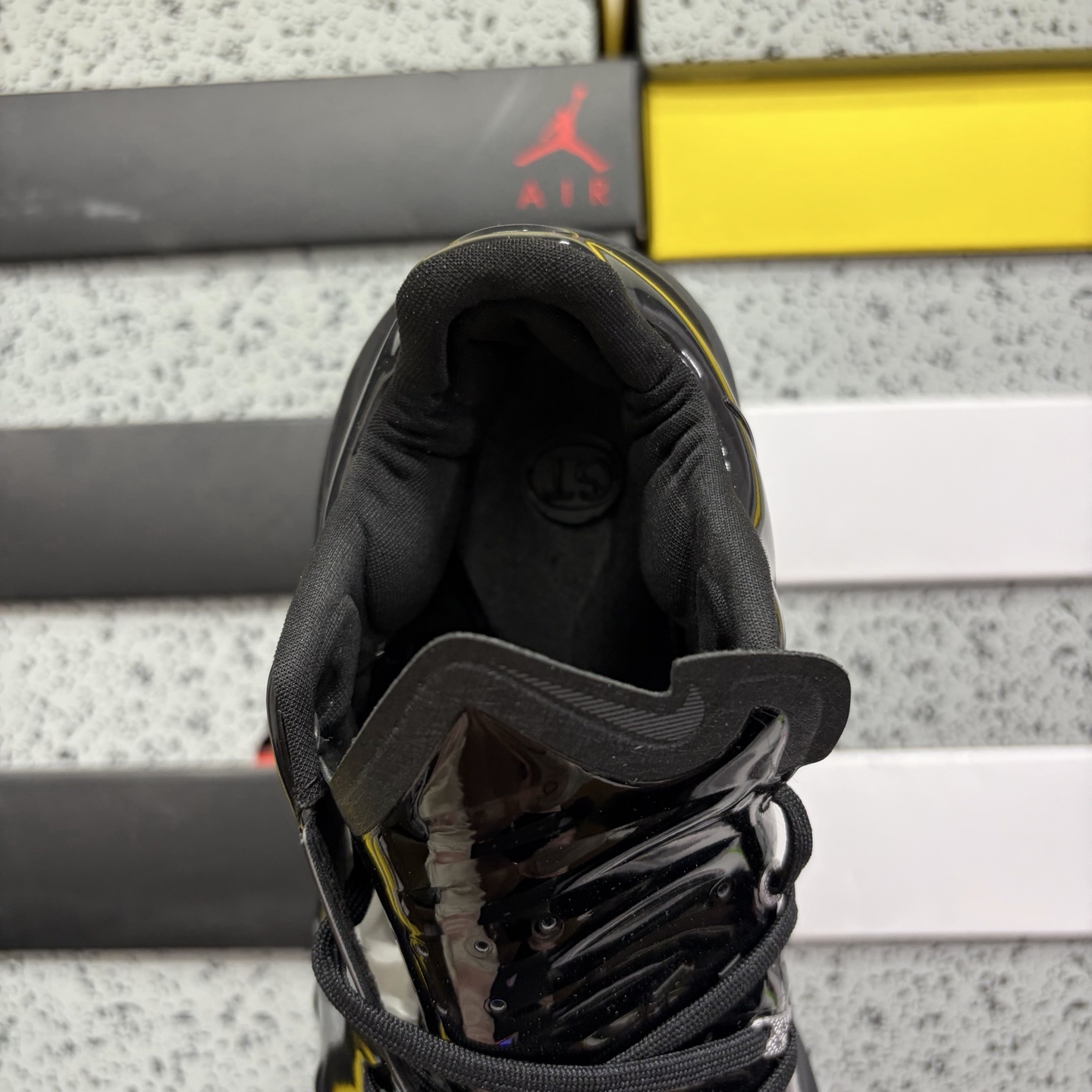 Nike AIR ZOOM G.T.CUT 4 IQ2606-300 3