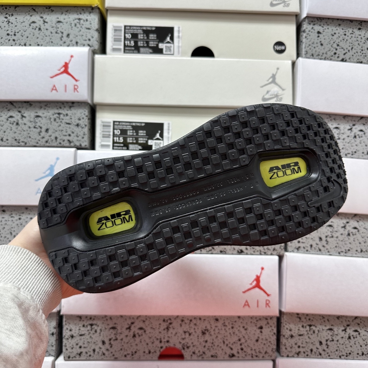 Nike VOMERO PREMIUM HQ2050-212 2
