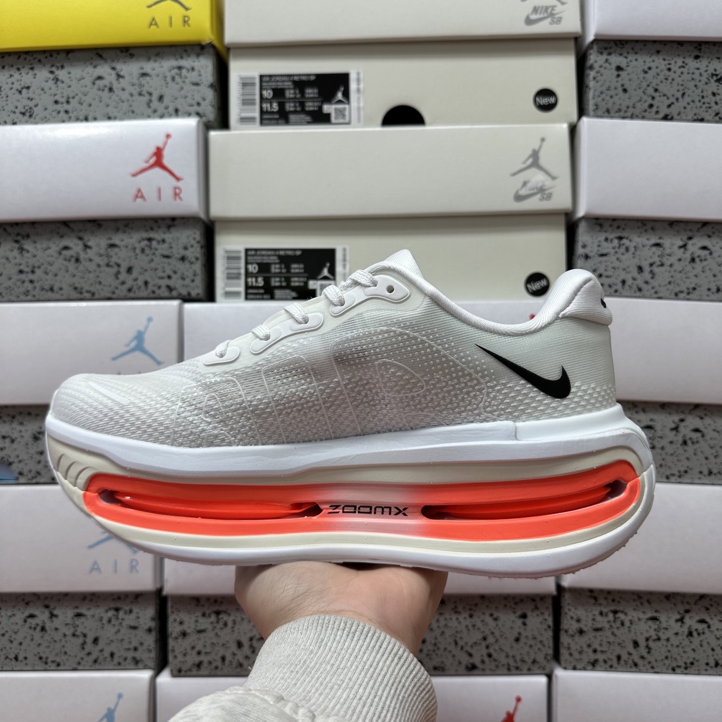 Nike VOMERO PREMIUM HQ2050-631 4