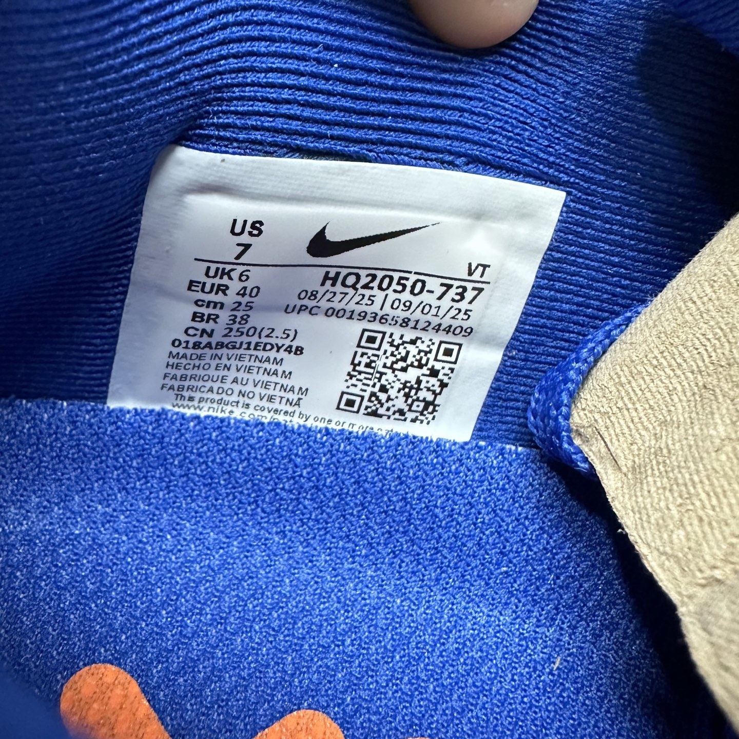Nike VOMERO PREMIUM HQ2050-737 3