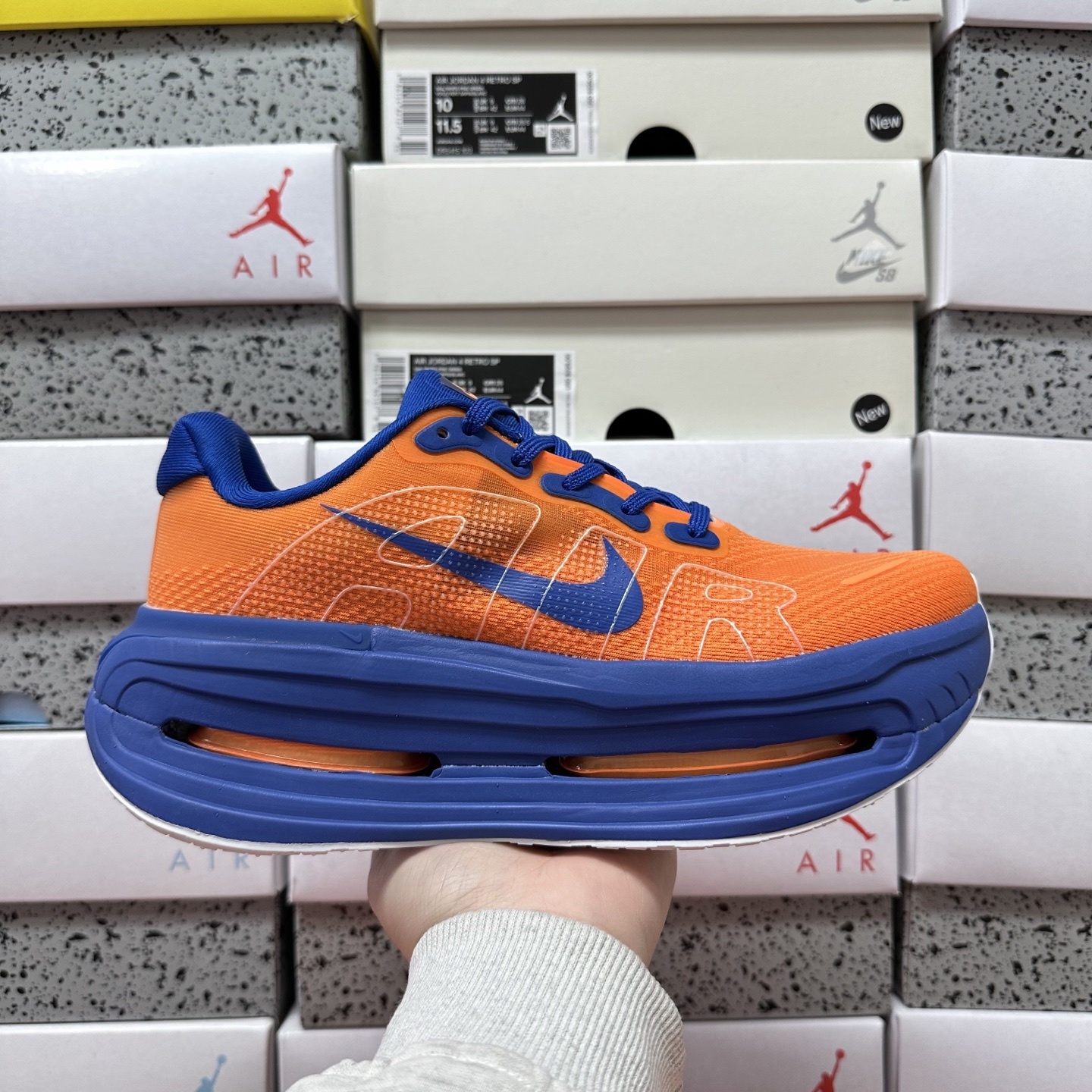 Nike VOMERO PREMIUM HQ2050-737 4