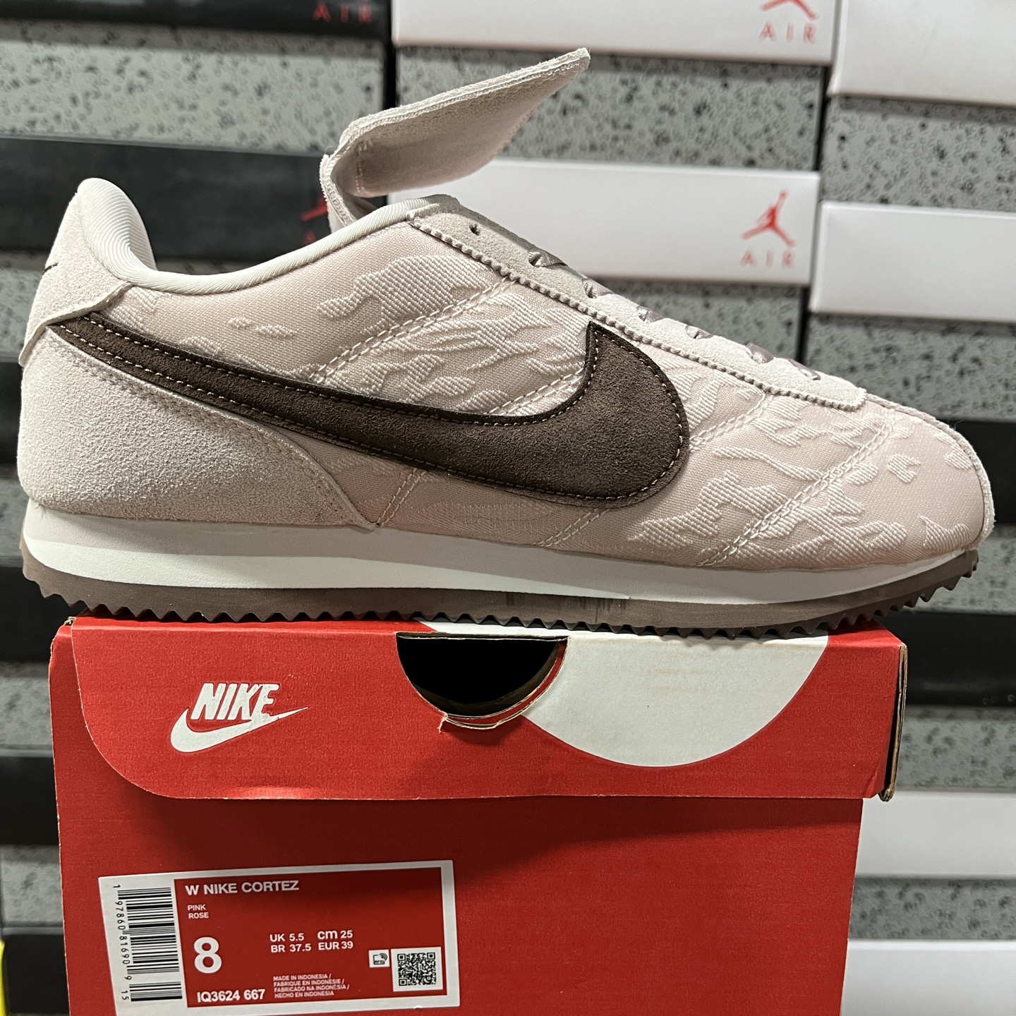 Nike CORTEZ IQ3624-667