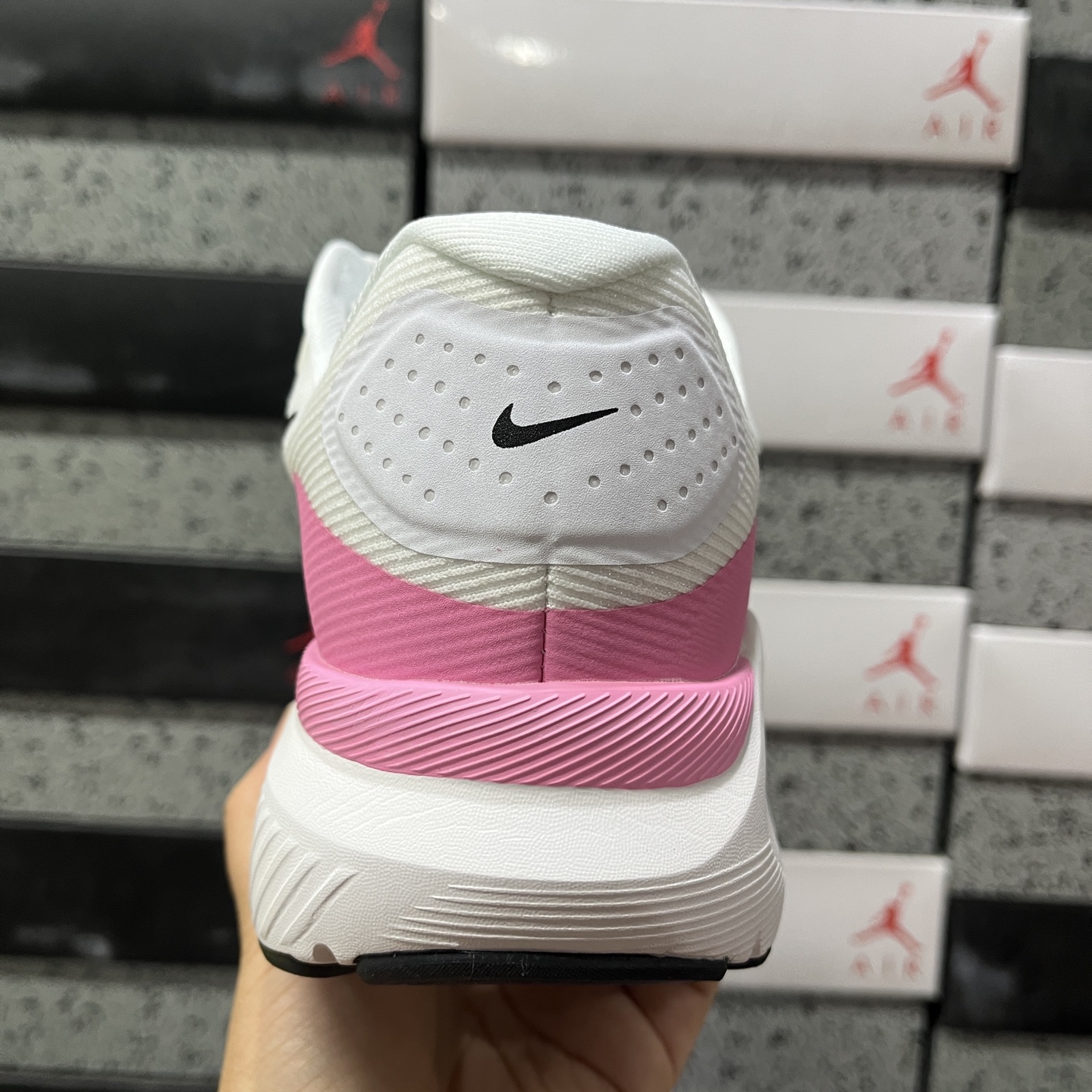 Nike STRUCTURE 26 HJ1101-104 3
