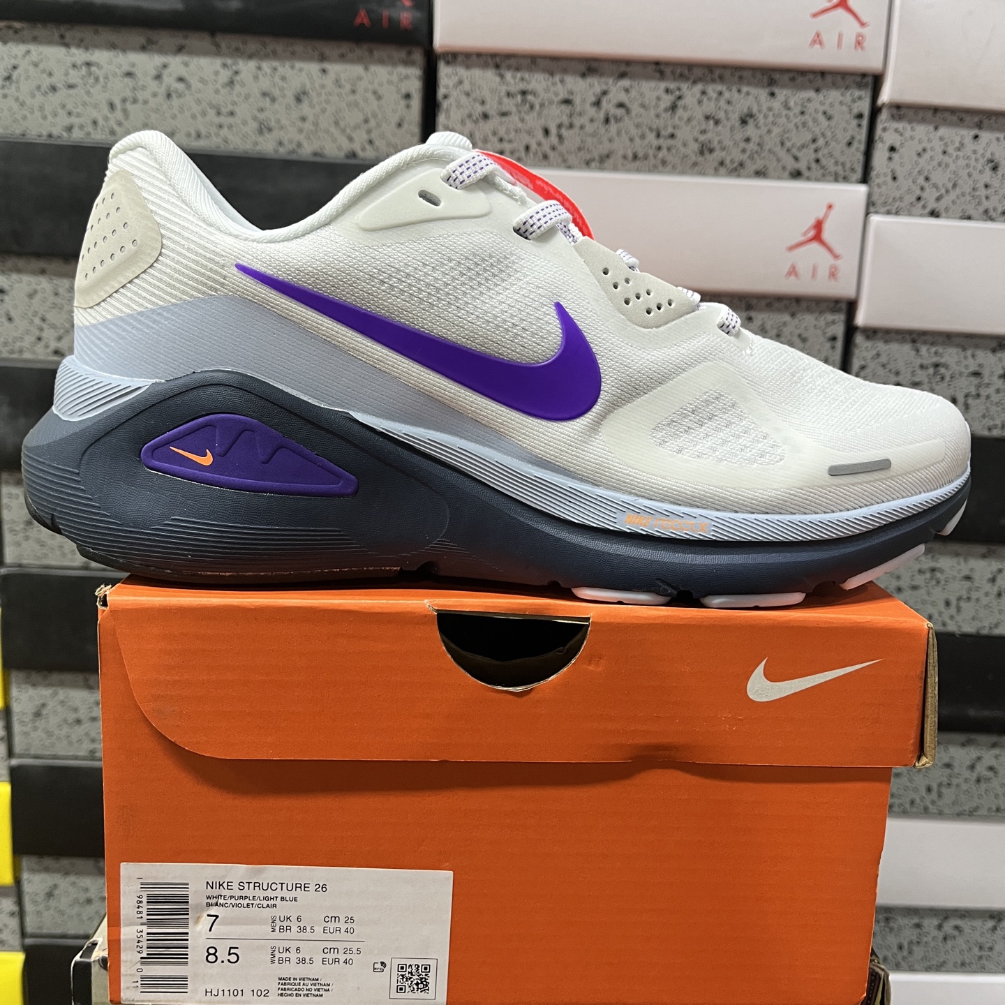 Nike STRUCTURE 26 HJ1101-102