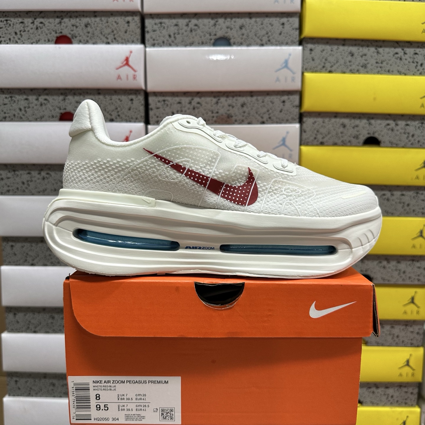 Nike Vomero Premium HQ2050-304