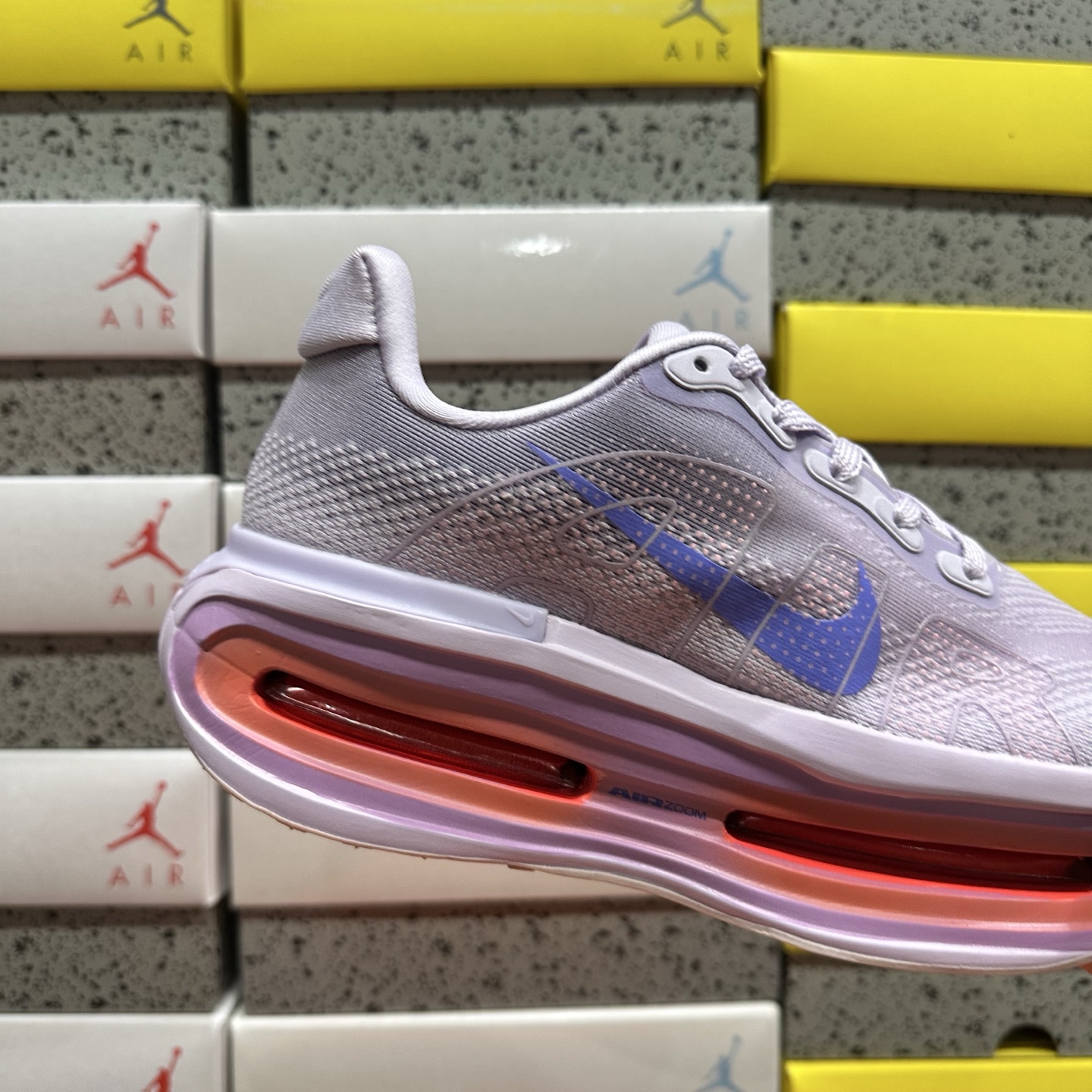 Nike Vomero Premium HM5973-503 3