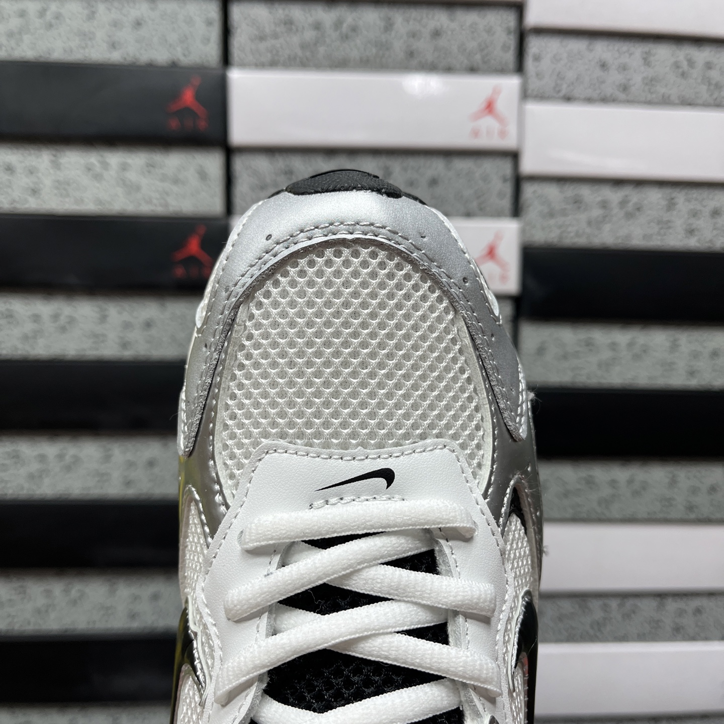 Nike NIKE VOMERO HF4258-608 4