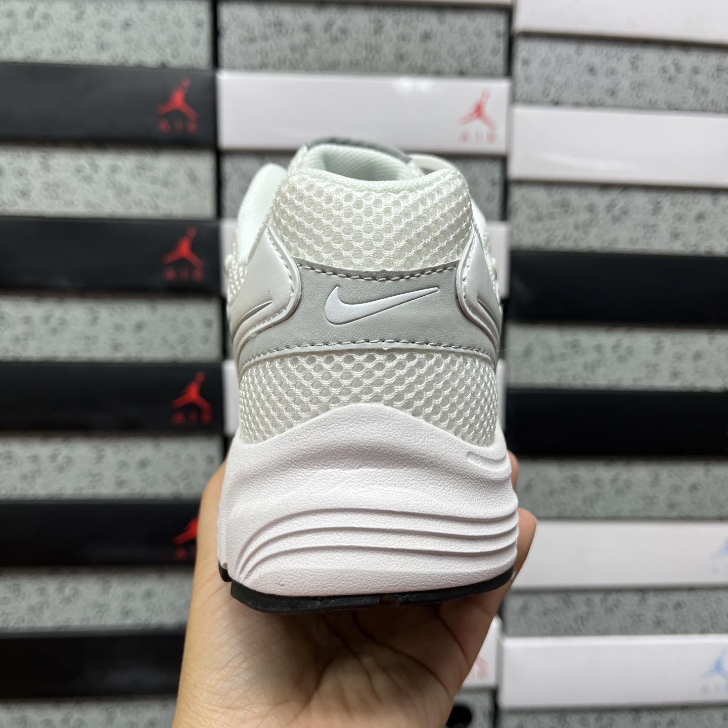 Nike NIKE VOMERO HF0735-006 2