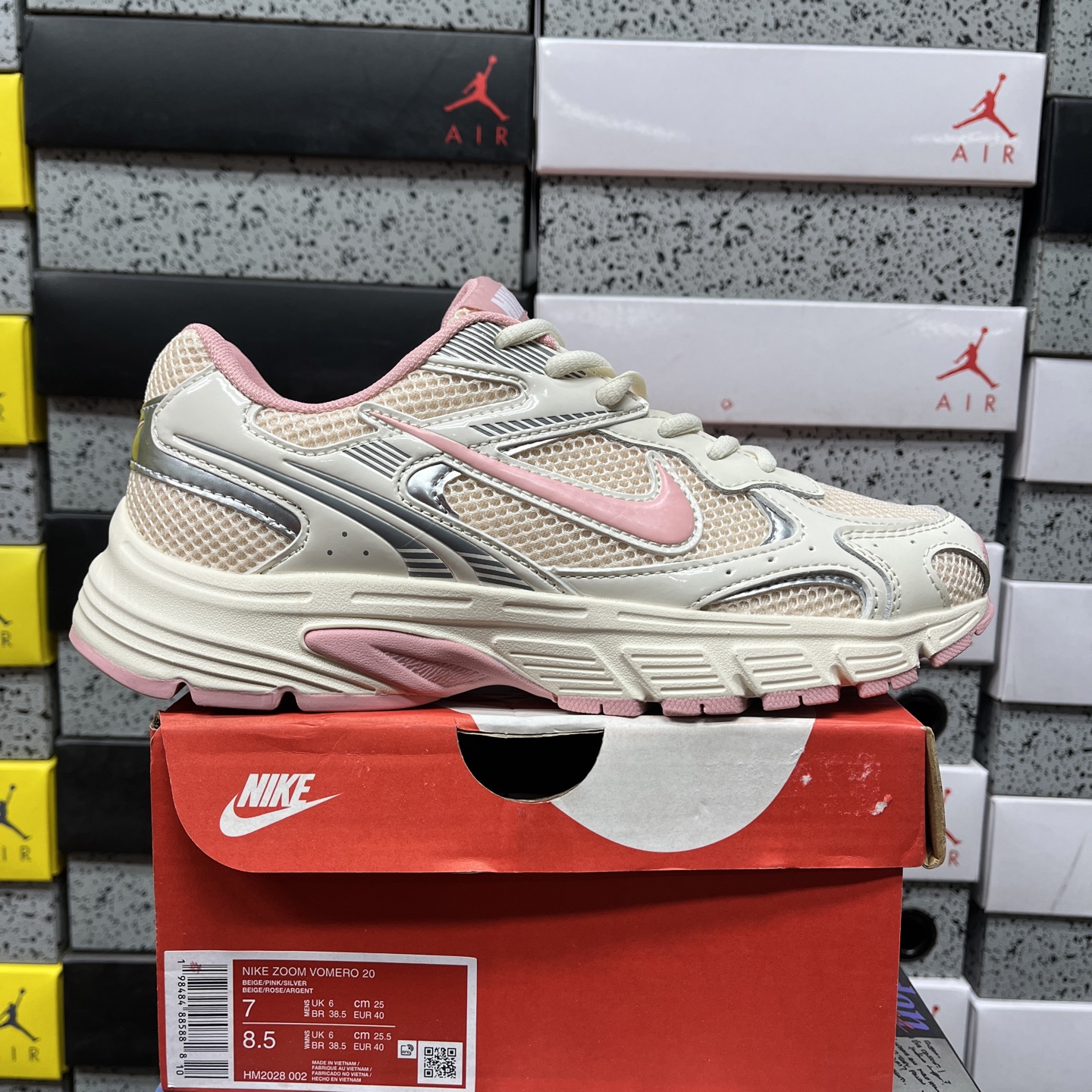 Nike NIKE VOMERO HM2028-002