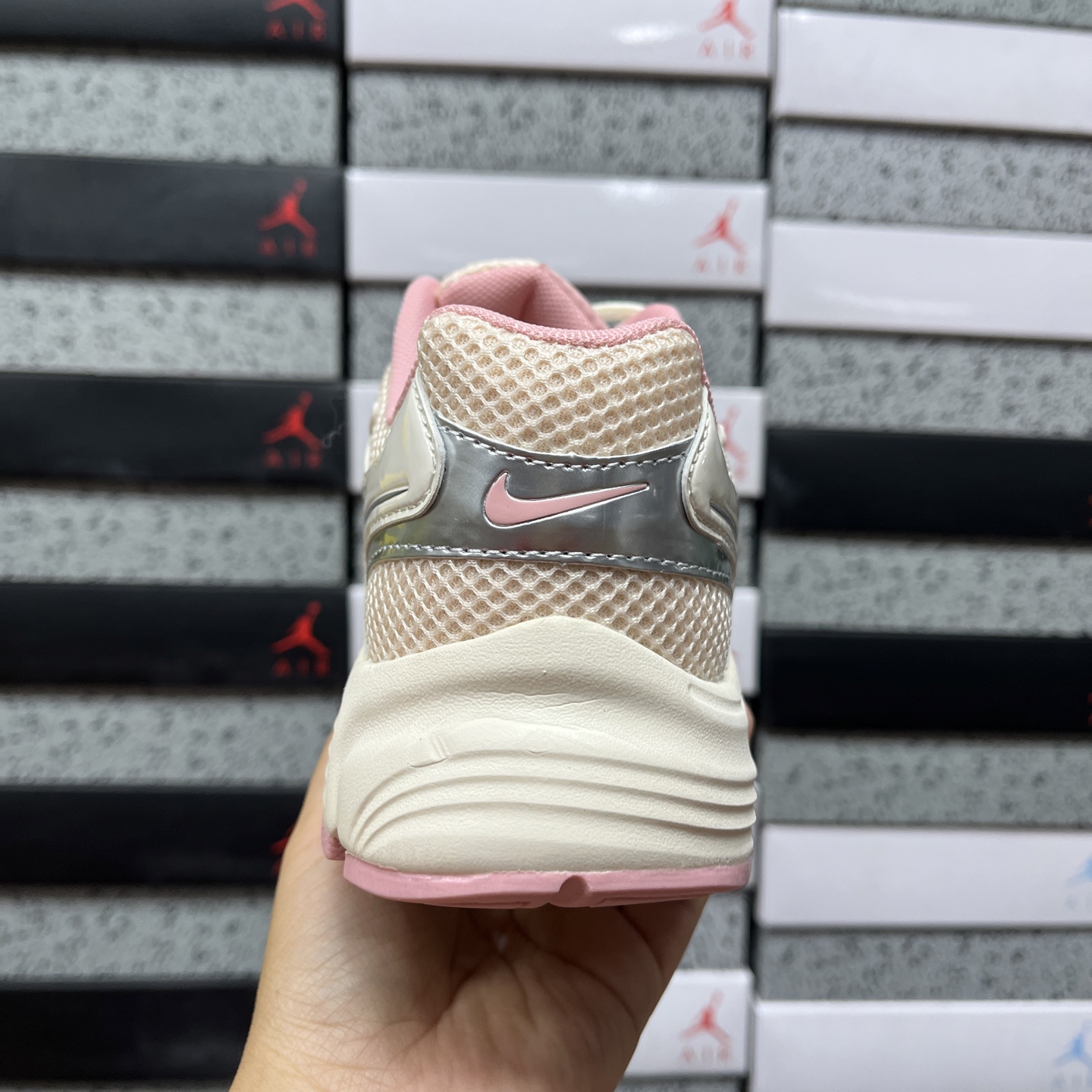 Nike NIKE VOMERO HM2028-002 2