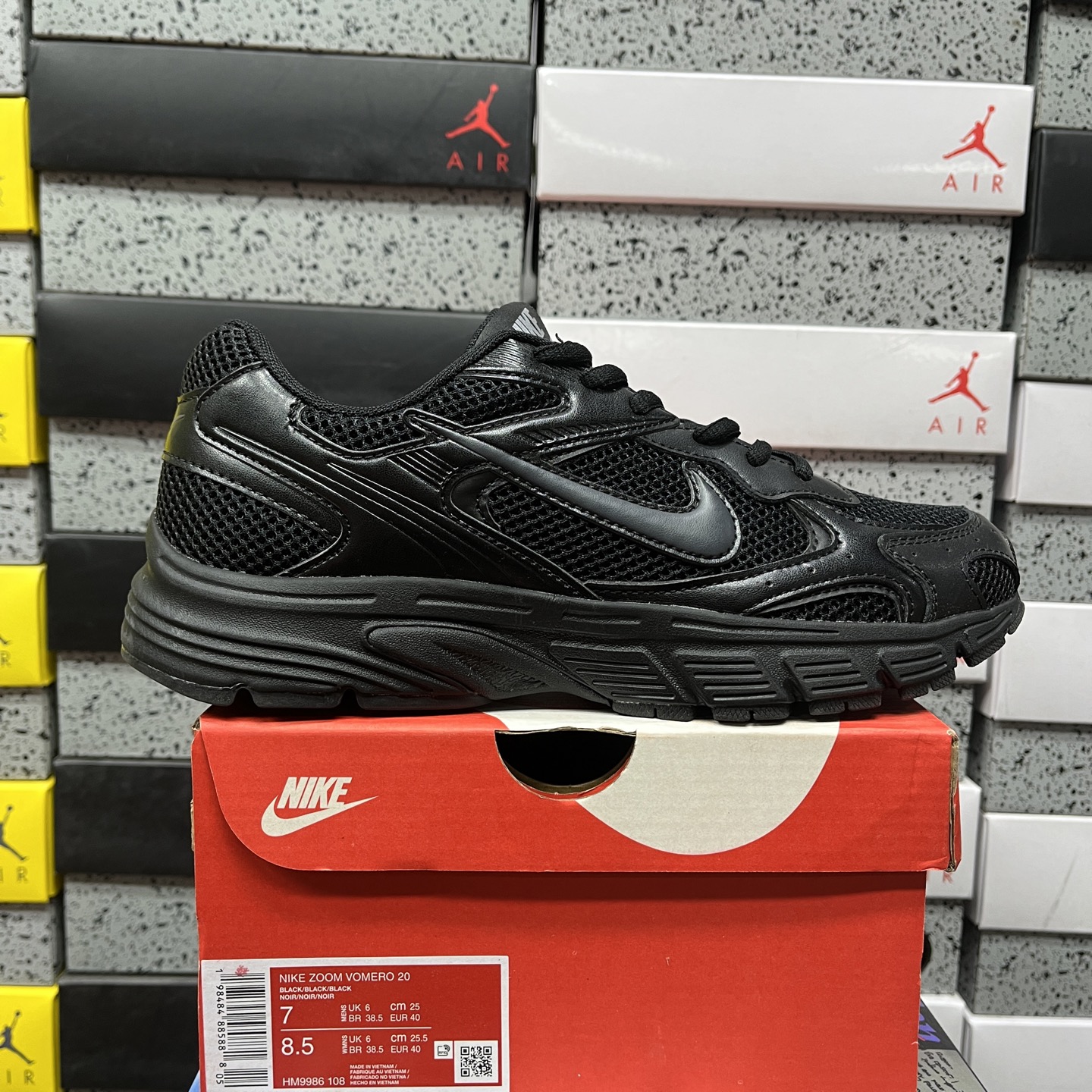 Nike NIKE VOMERO HM9986-108