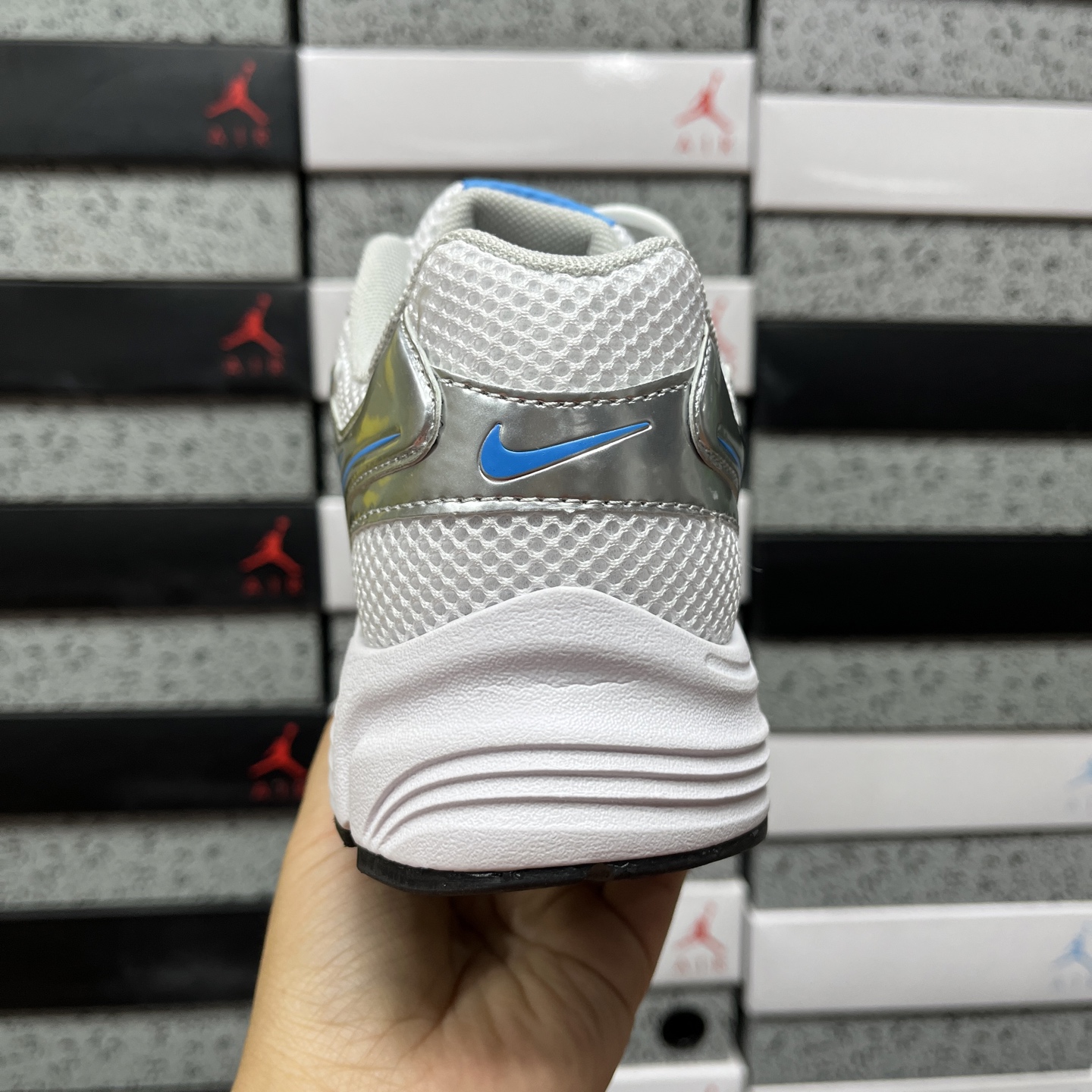 Nike NIKE VOMERO HM9149-101 2