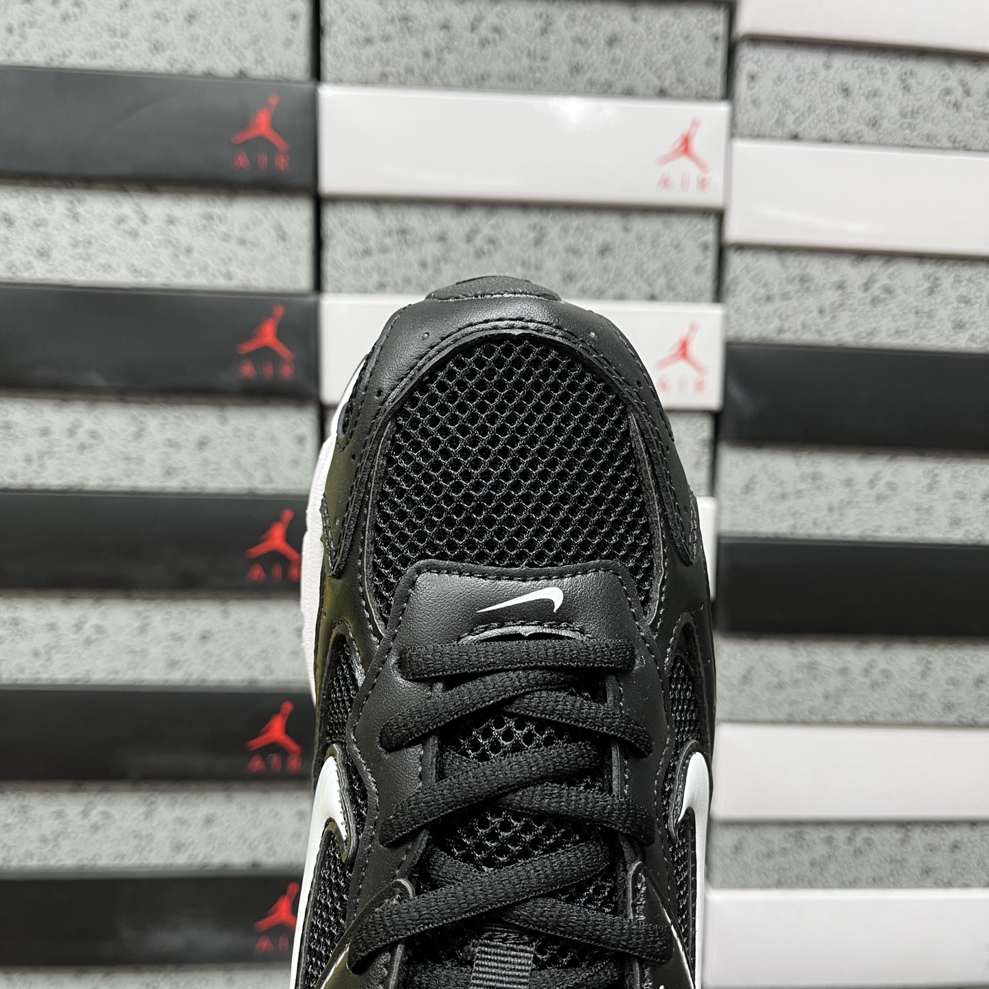 Nike NIKE VOMERO HF7728-106 4