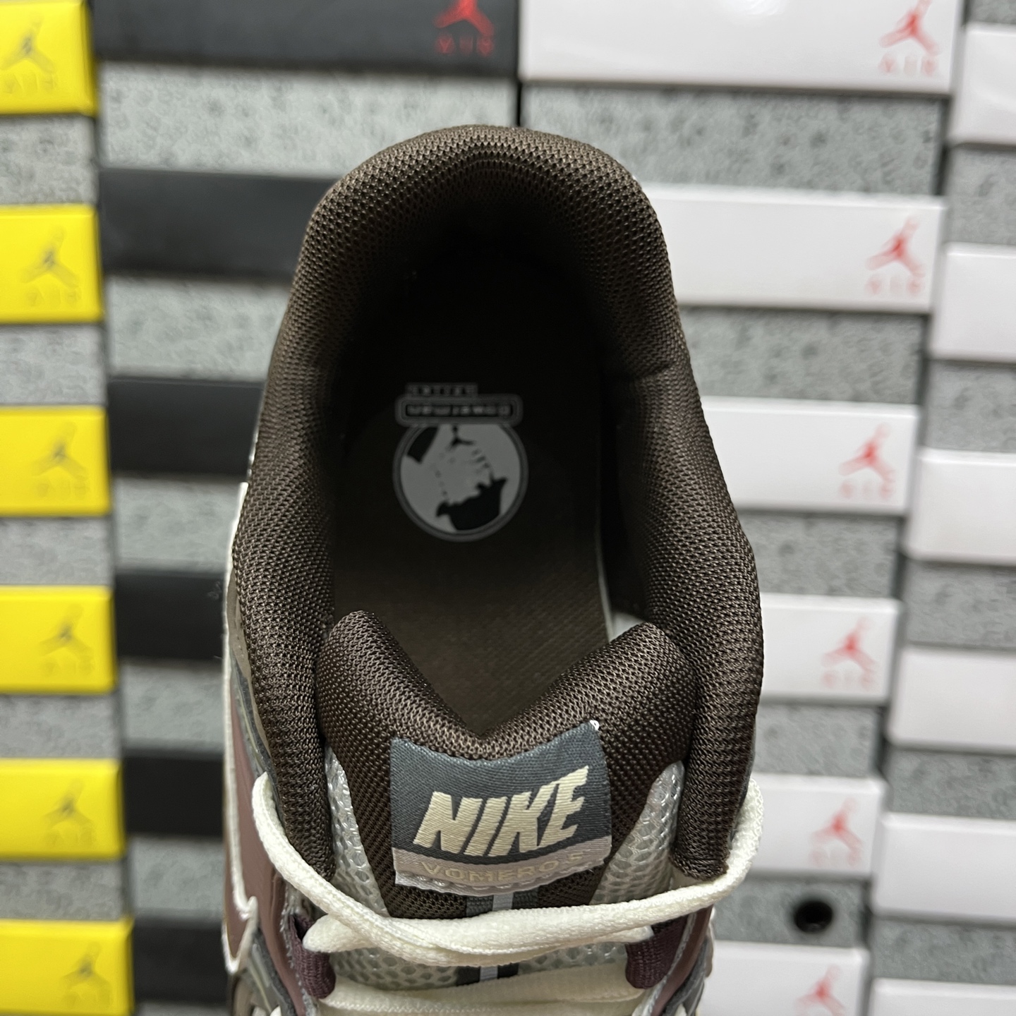 Nike VOMERO 5 FD9920-002 3
