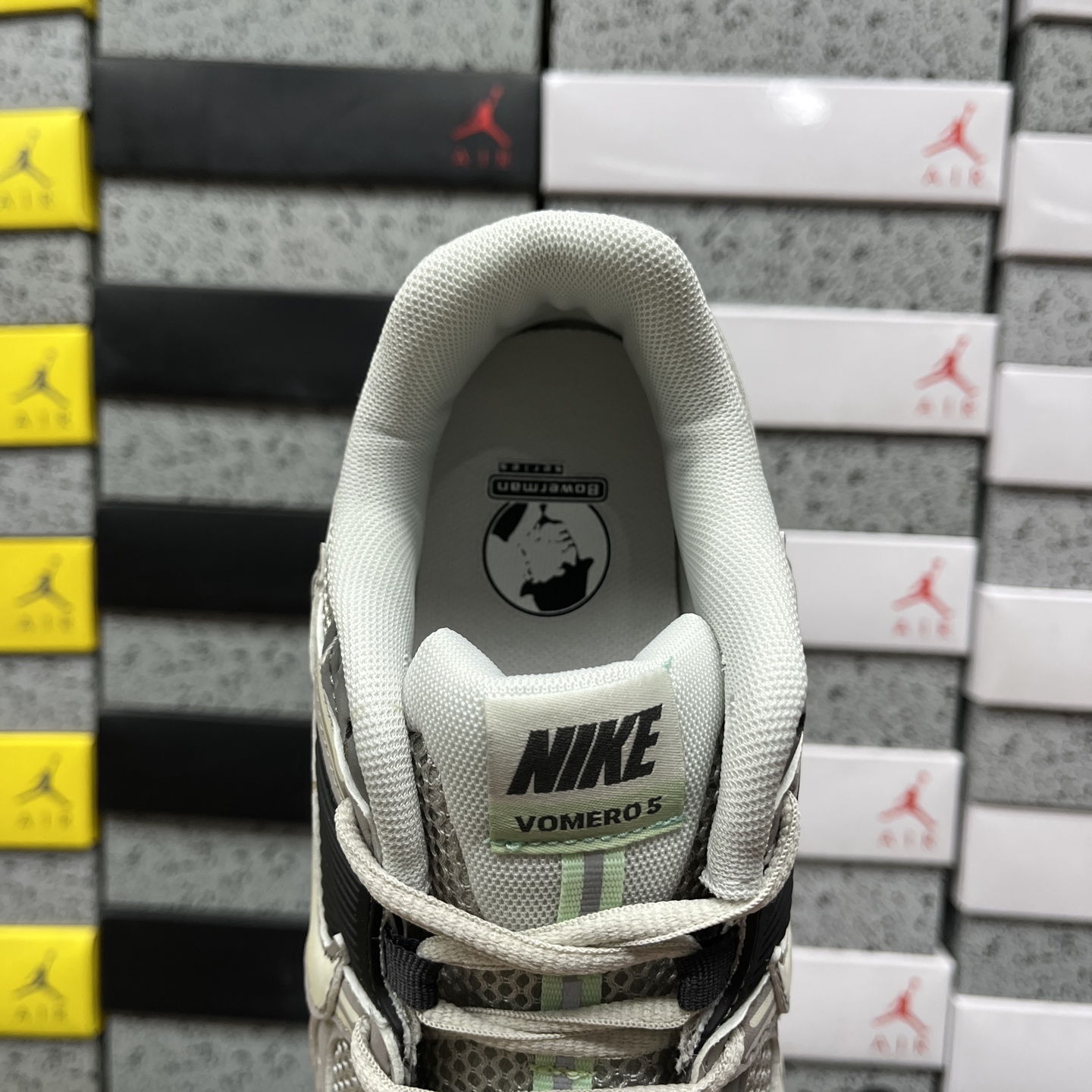 Nike VOMERO 5 FB8825-001 3