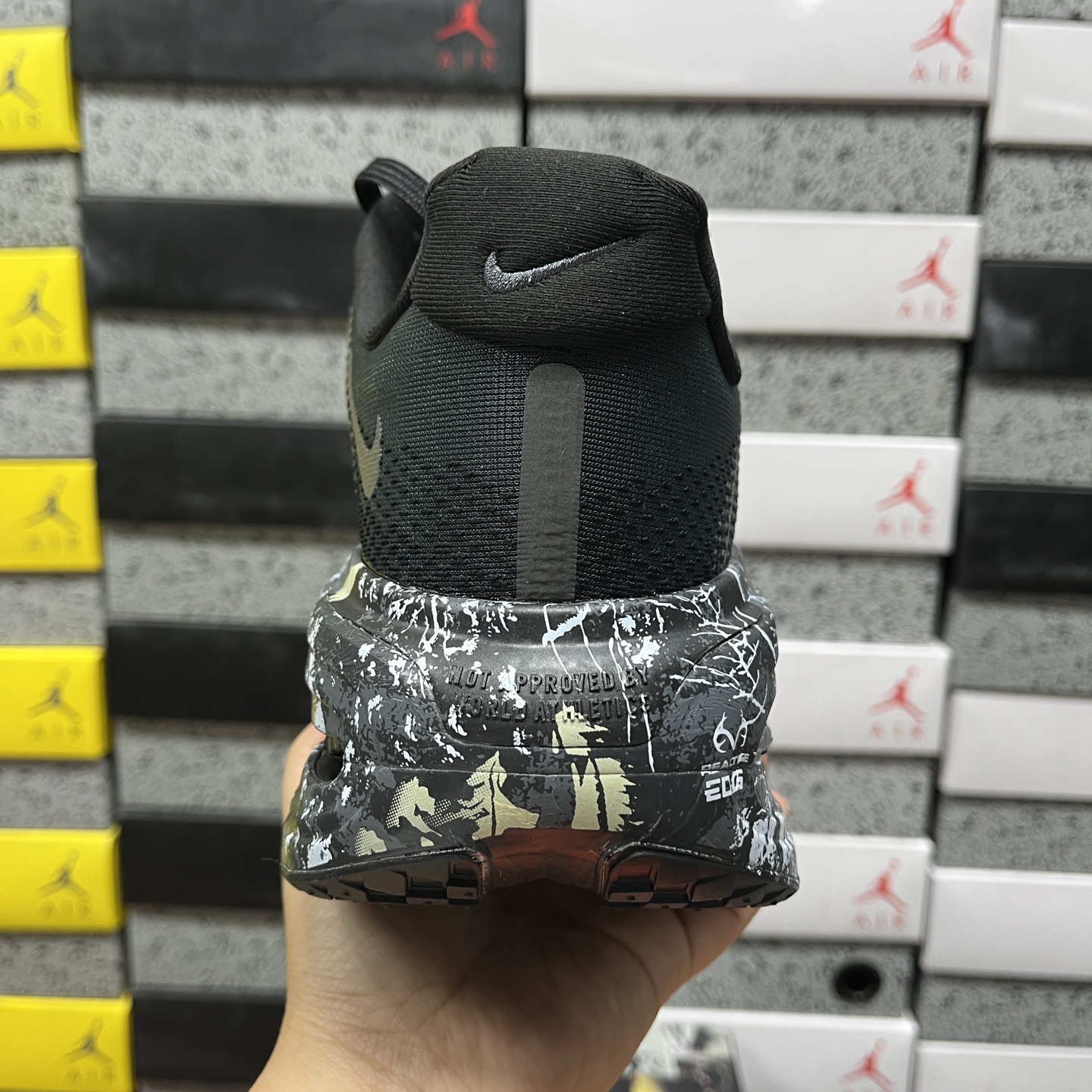 Nike EVOMERO PREMIUM I07325-001 2