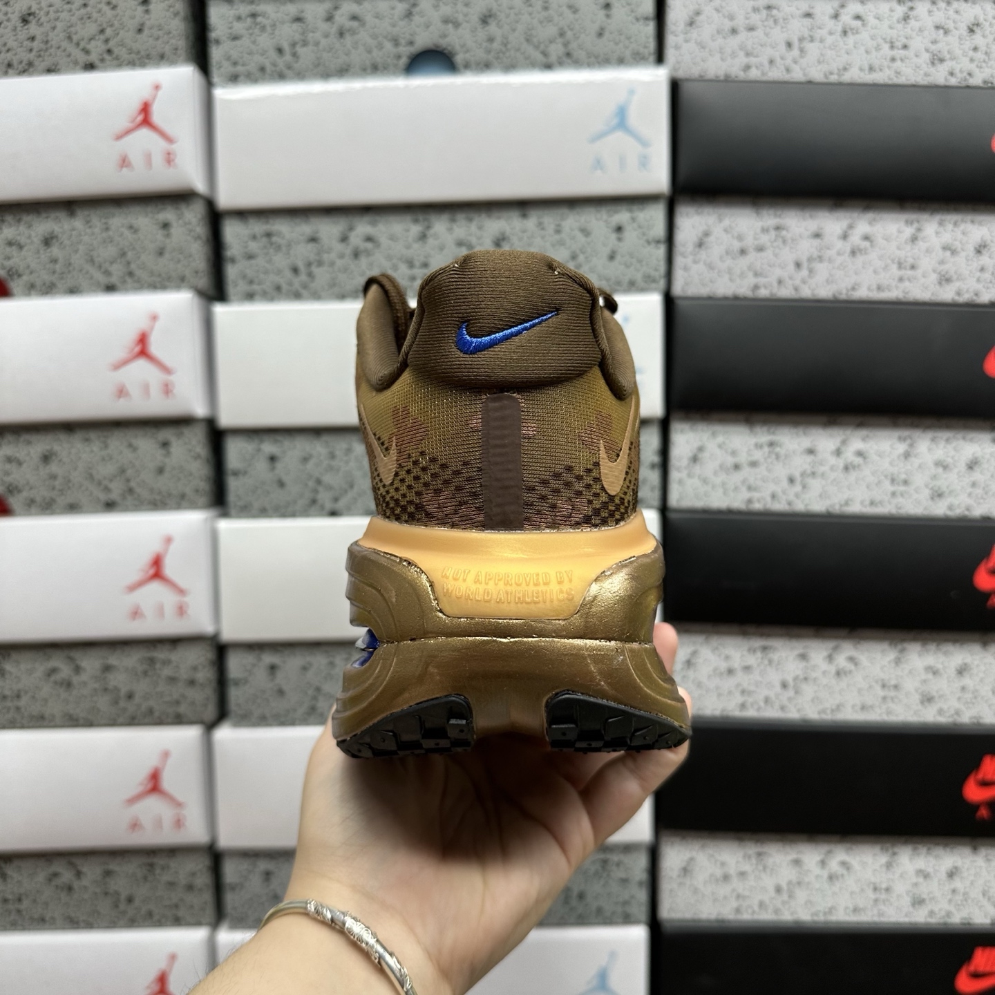 Nike EVOMERO PREMIUM IQ0028-200 2