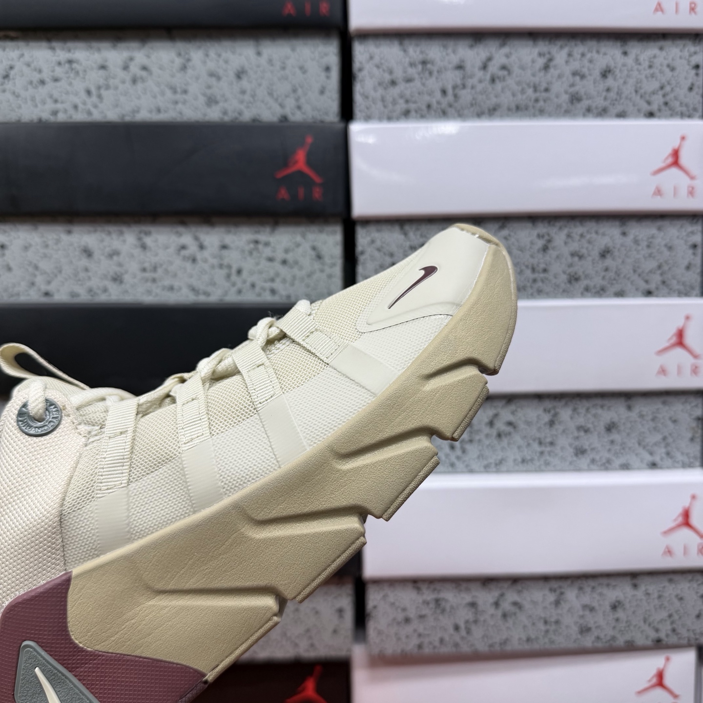 Nike FREEMETCON 7 II7405-200 manufacturer view 4