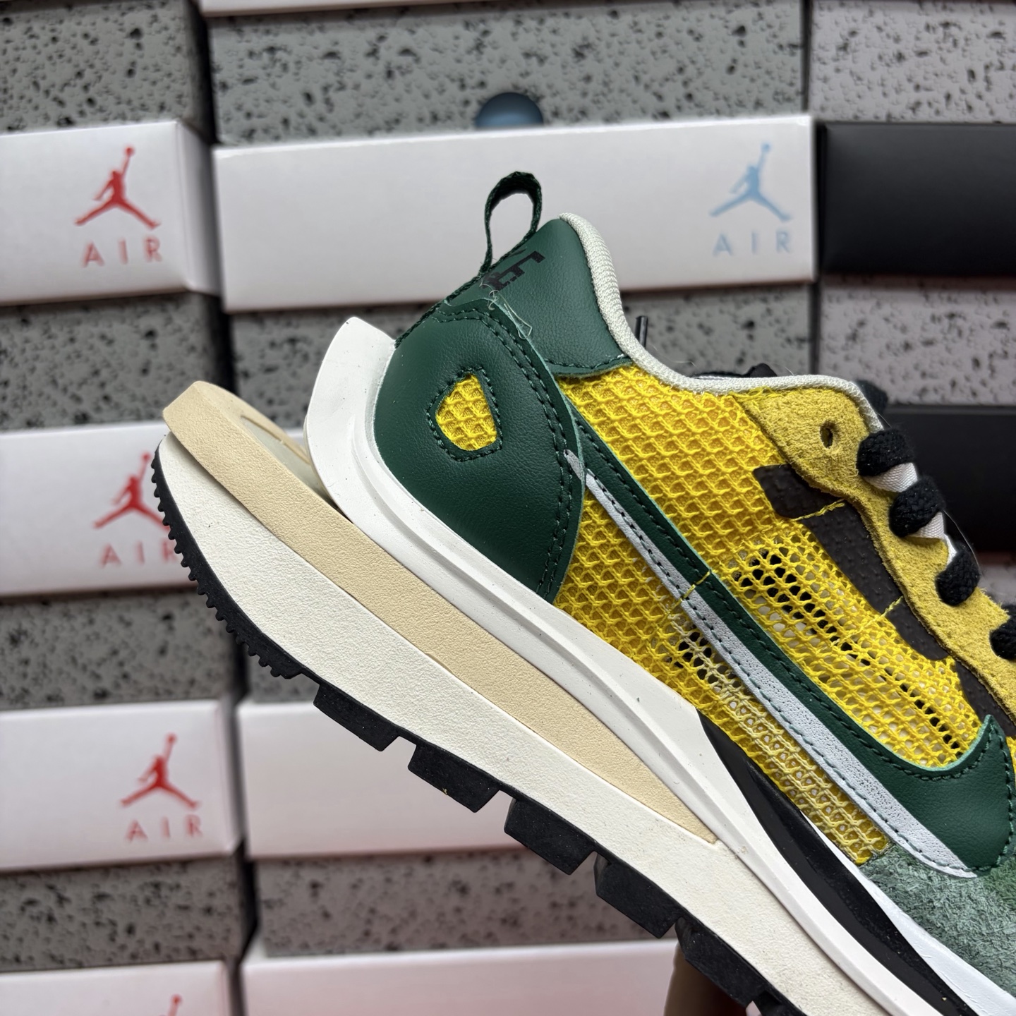 Nike VAPORWAFFLE/SACAI DD1363-700 4