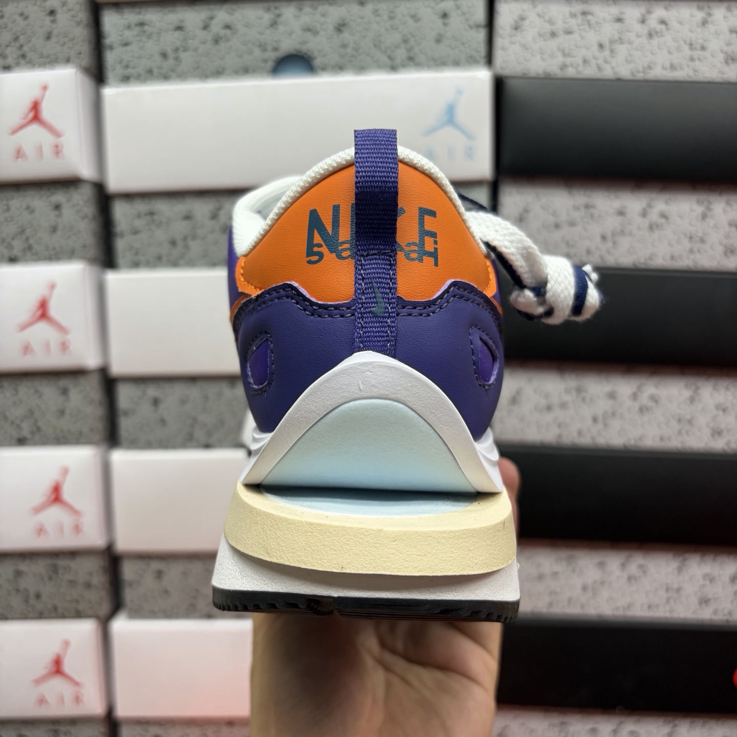 Nike VAPORWAFFLE/SACAI DD1875-500 2