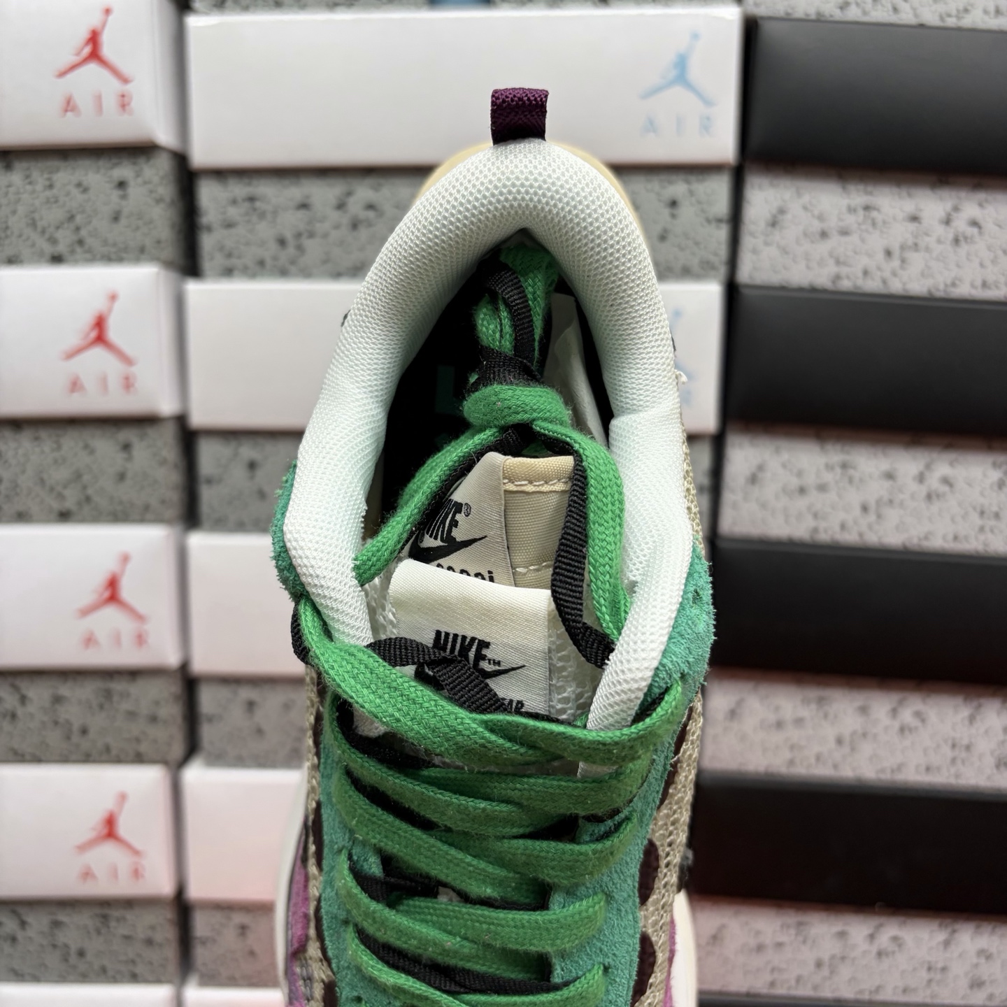 Nike VAPORWAFFLE/SACAI DD3035-200 2