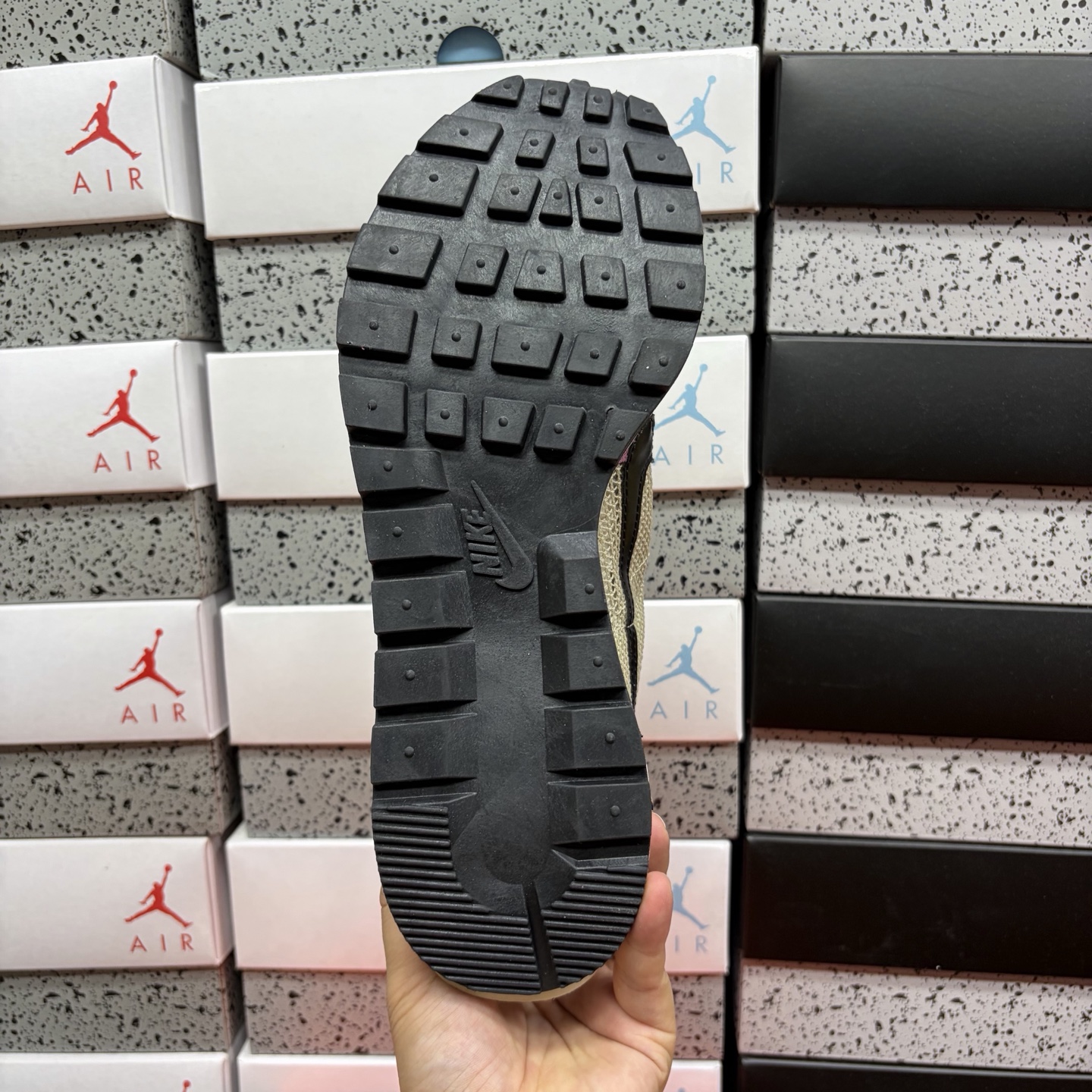Nike VAPORWAFFLE/SACAI DD3035-200 3
