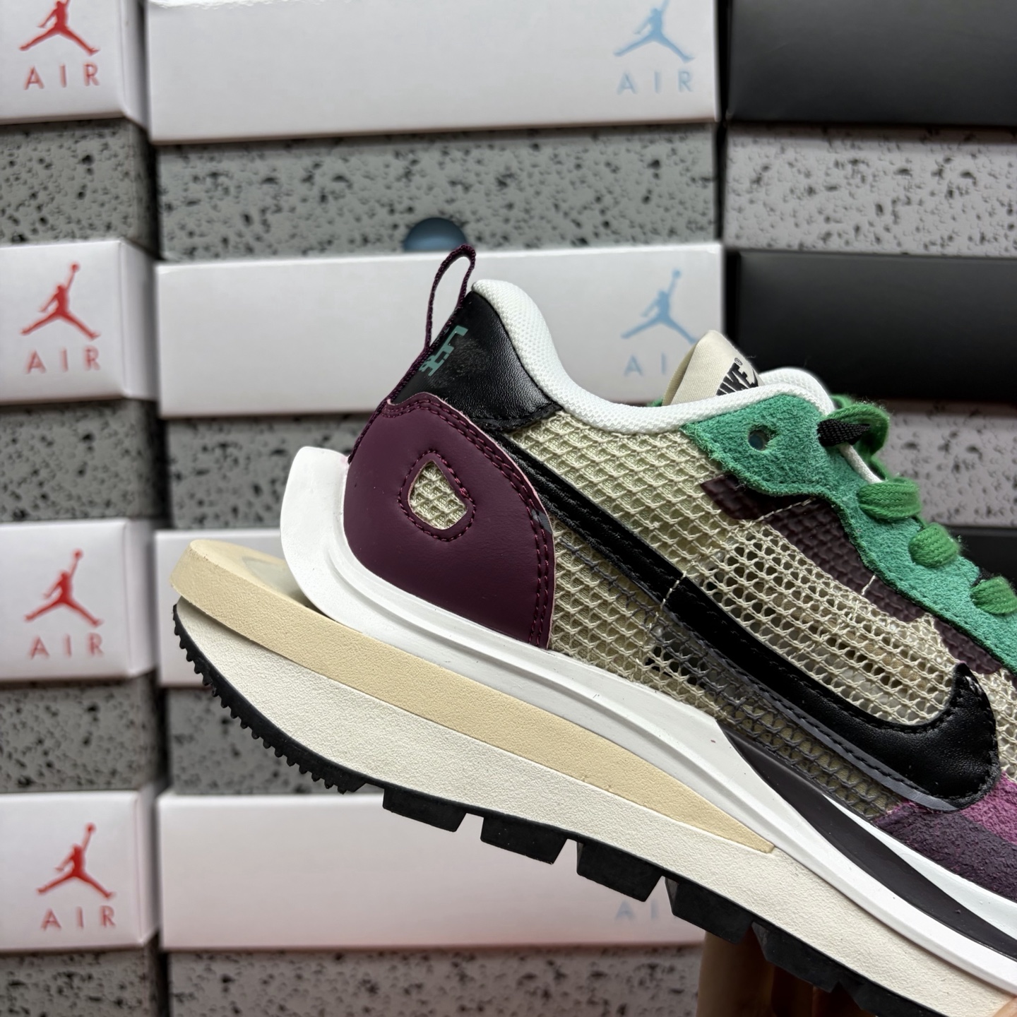Nike VAPORWAFFLE/SACAI DD3035-200 4