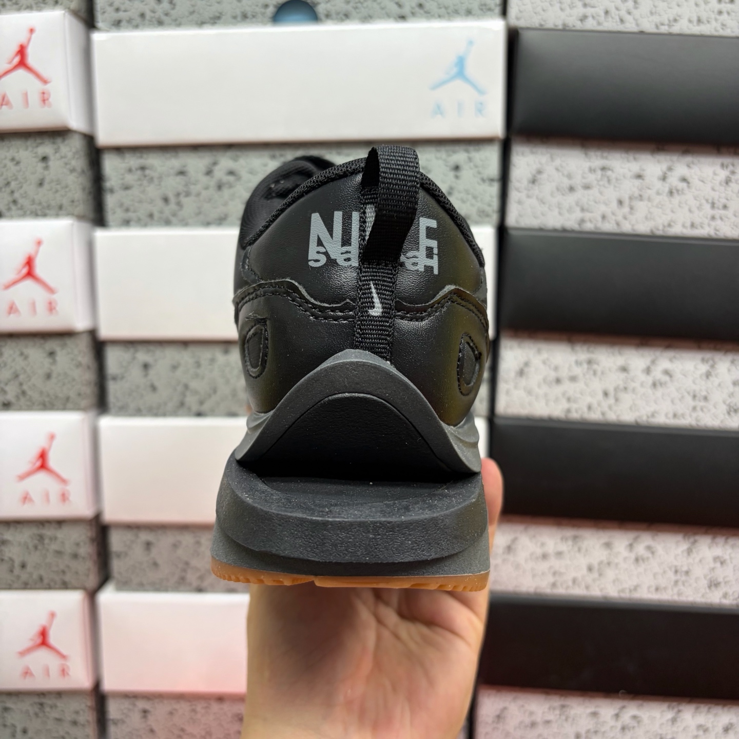 Nike VAPORWAFFLE/SACAI DD1875-001 2