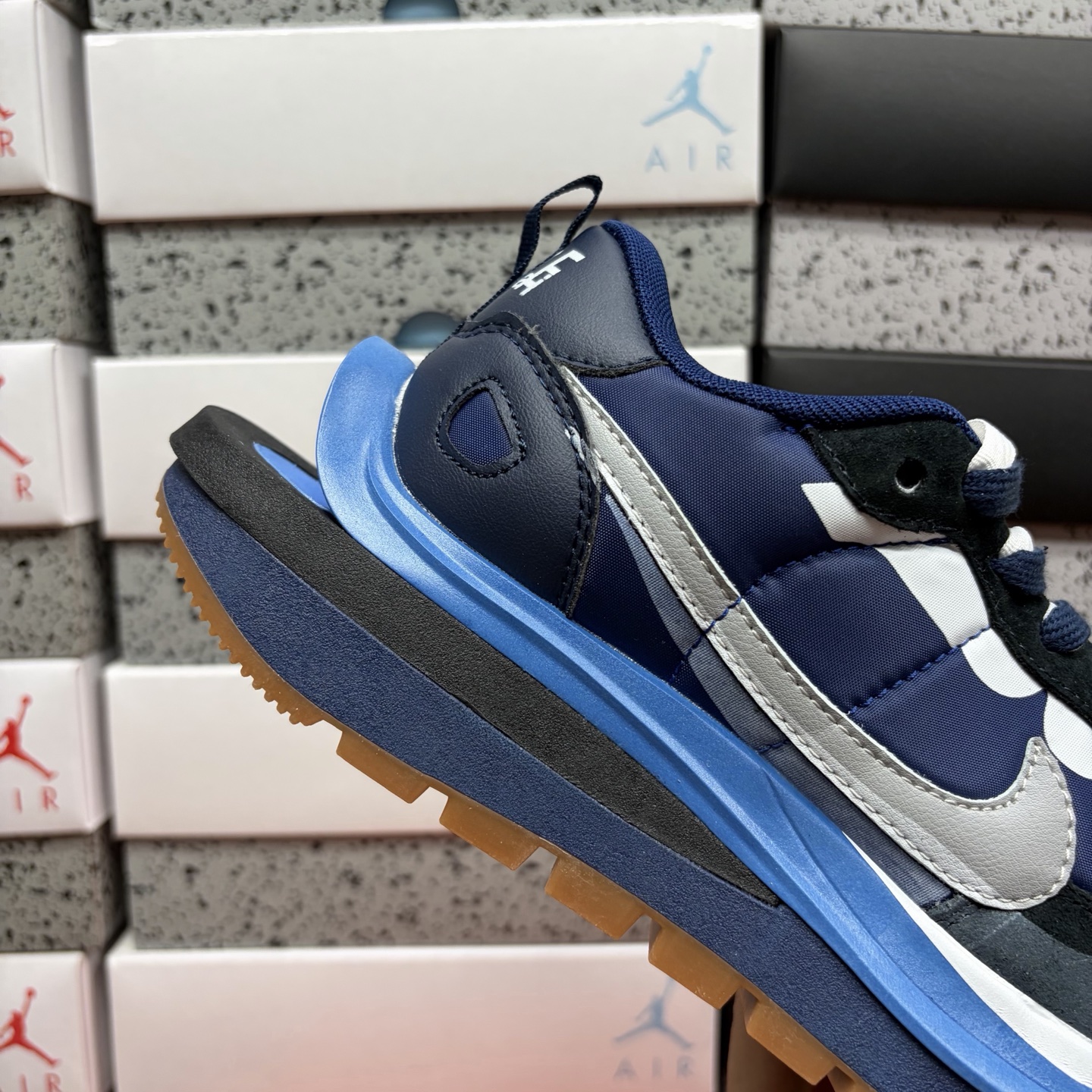 Nike VAPORWAFFLE/SACAI DD1875-700 4