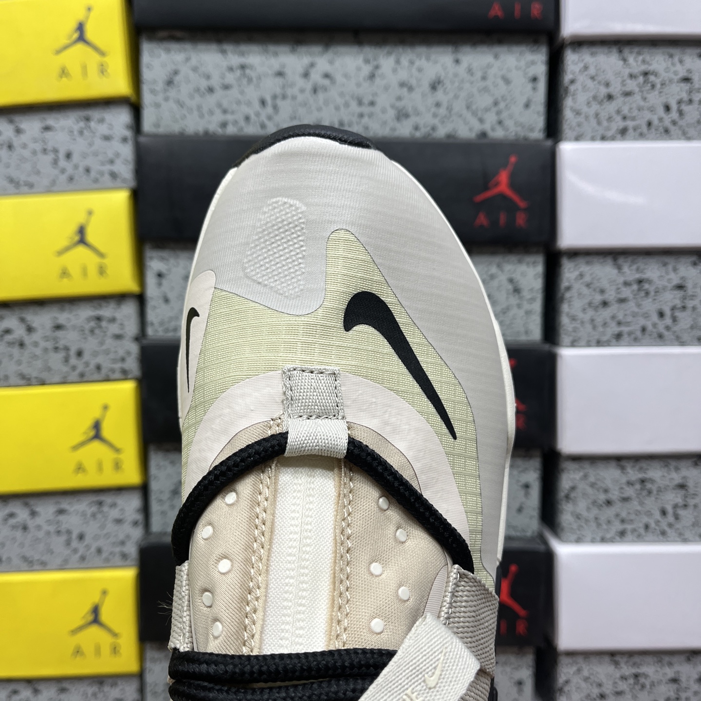 Nike AIR HUARACHE GRIPP AO1730-006 4