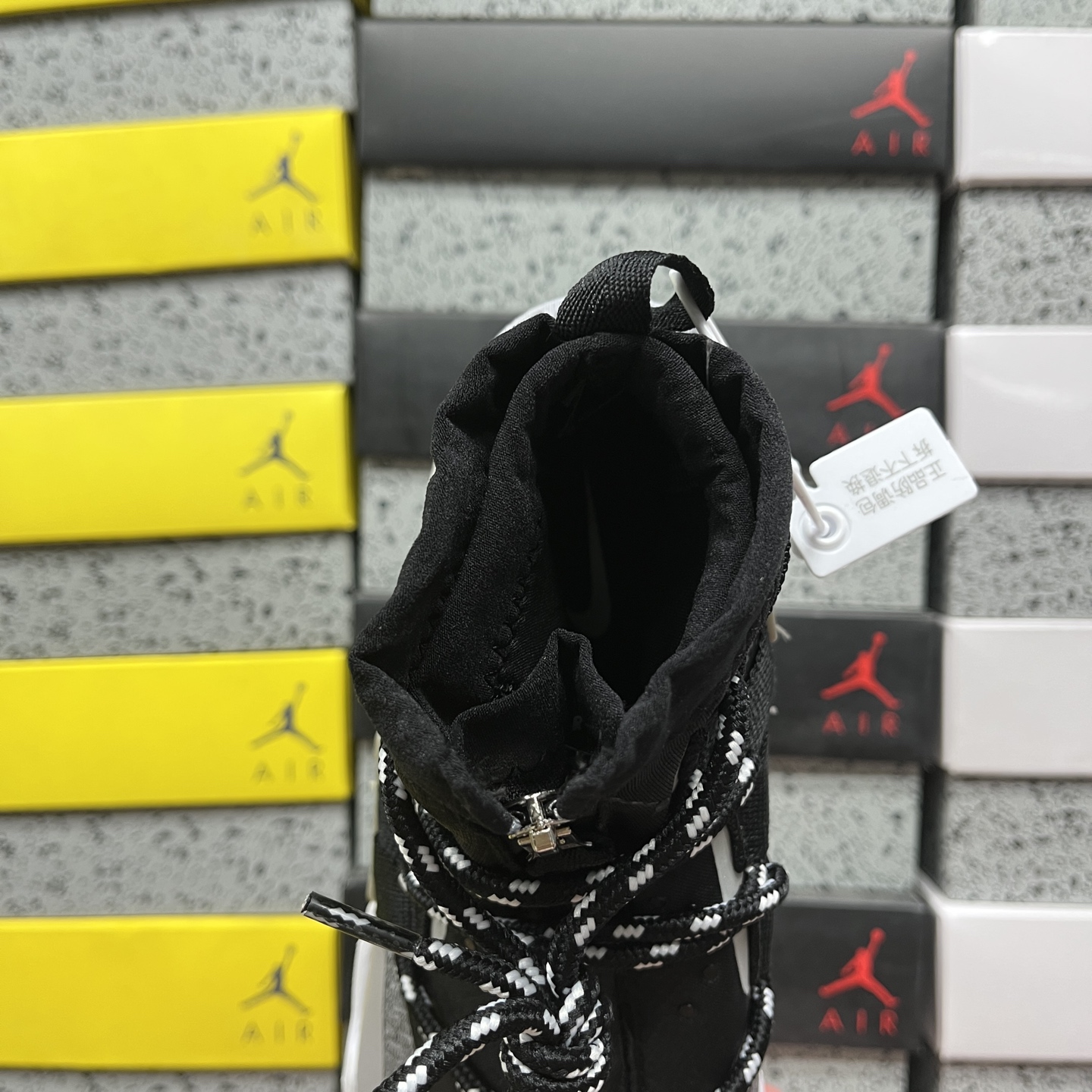 Nike AIR HUARACHE GRIPP AO1730-004 3