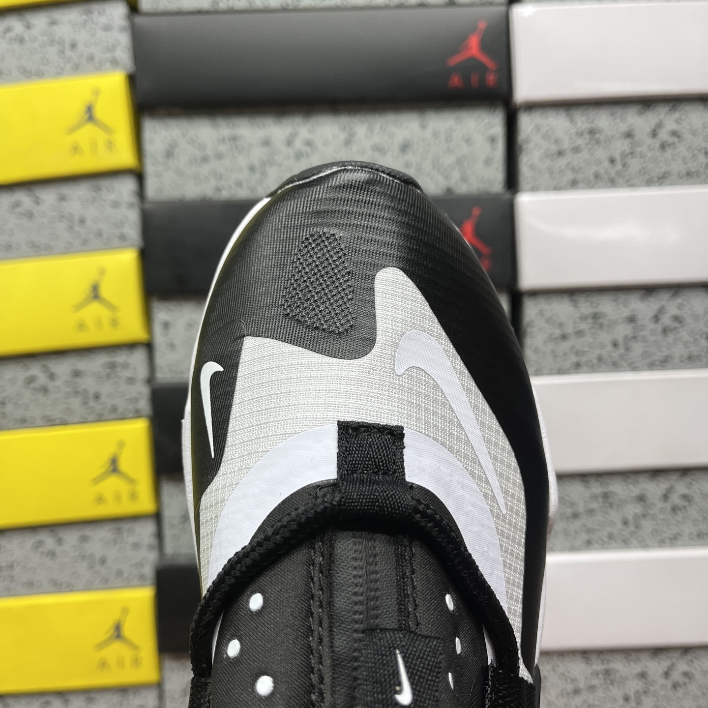 Nike AIR HUARACHE GRIPP AT1730-005 4