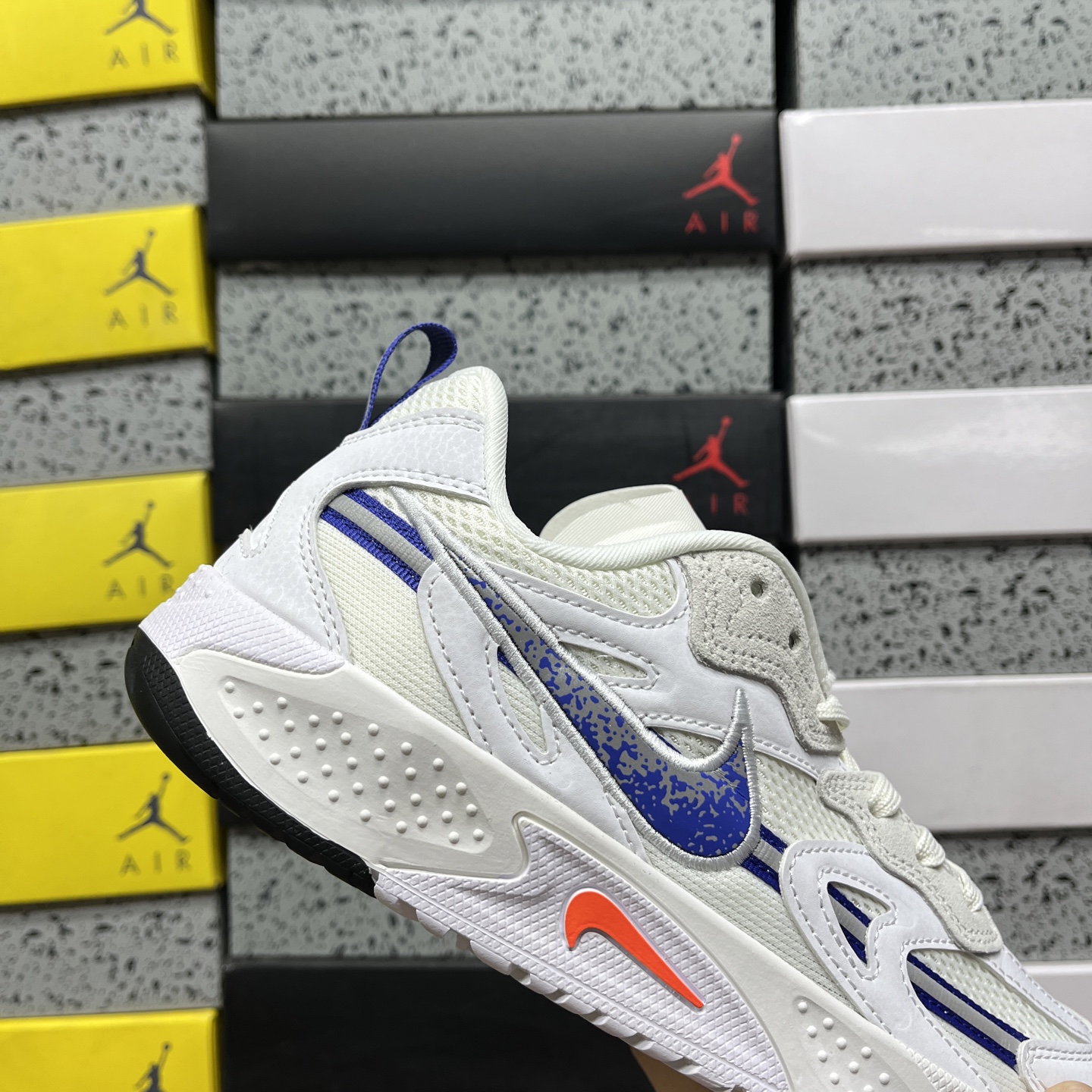 Nike JAM FN0314-900 4