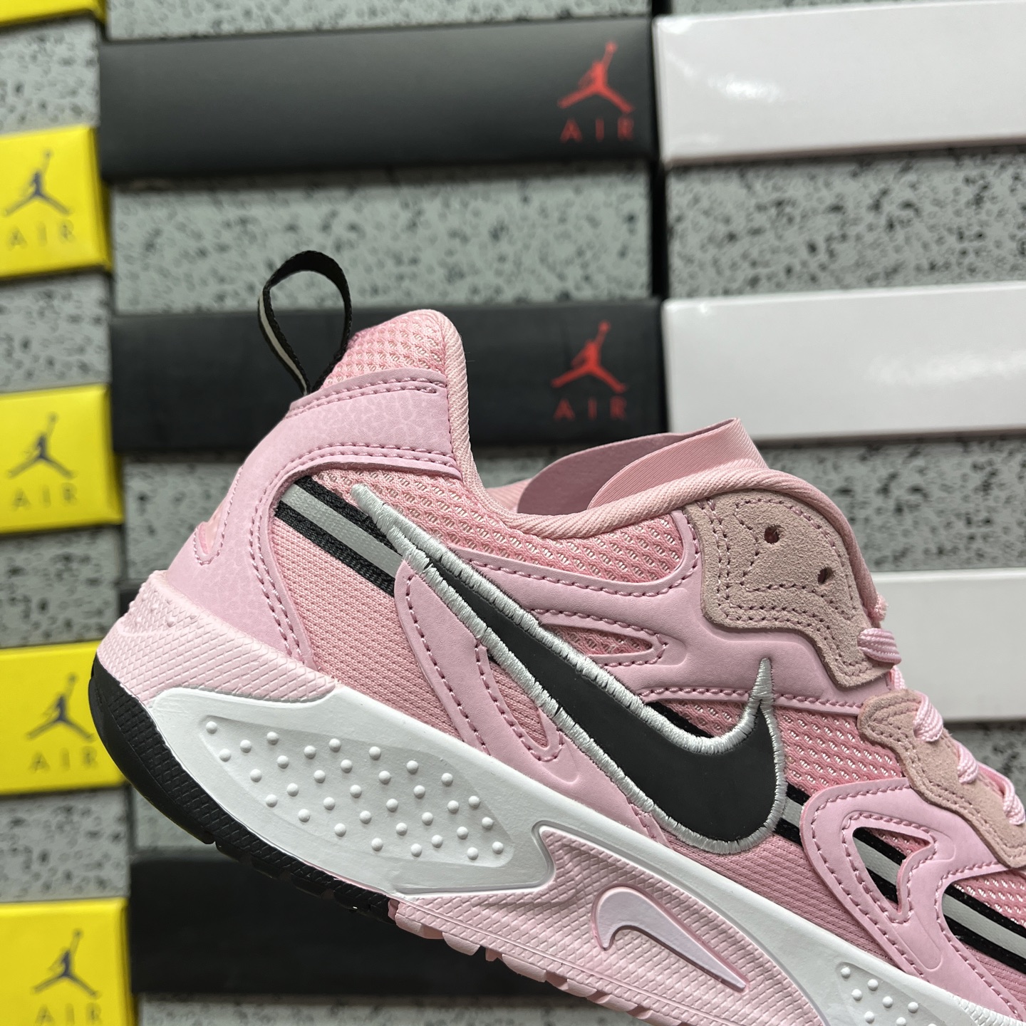 Nike JAM FN0314-700 4