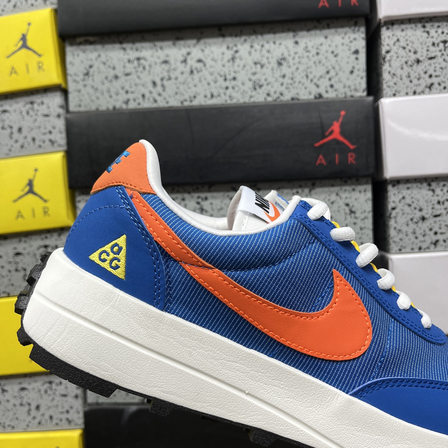 Nike ACG LDV IF2857-400 manufacturer view 4