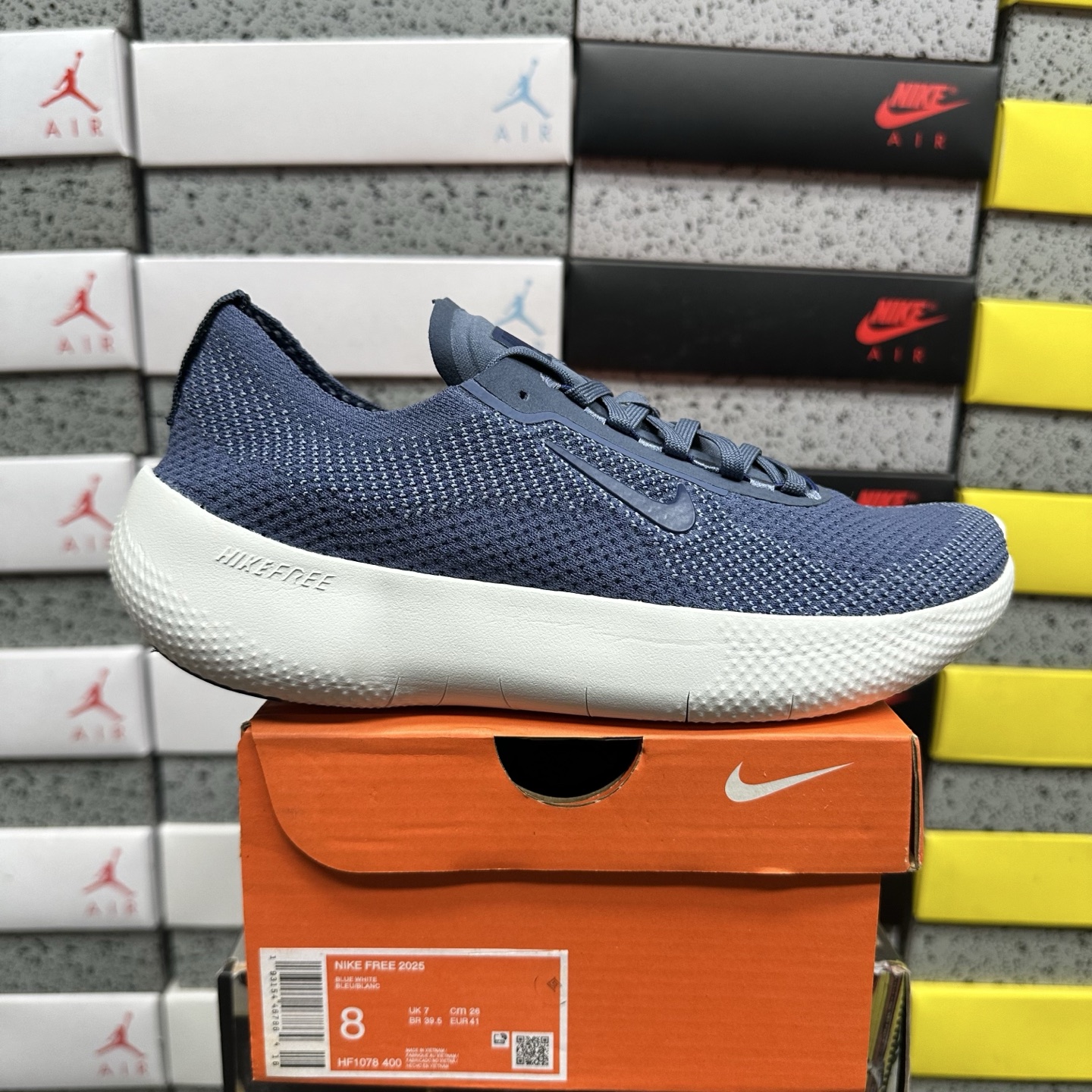 Nike FREE 2025 HF1078-400