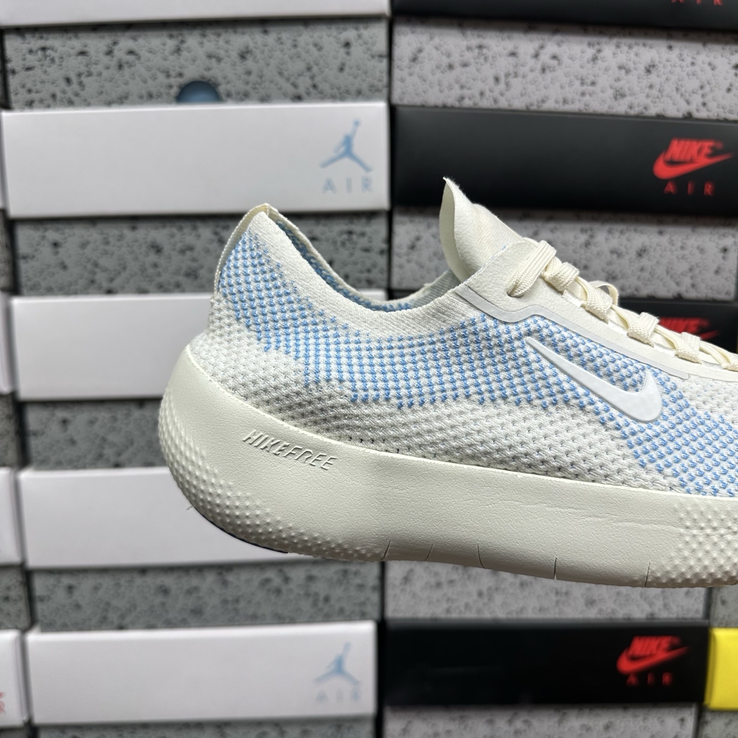 Nike FREE 2025 IB8138-030 3