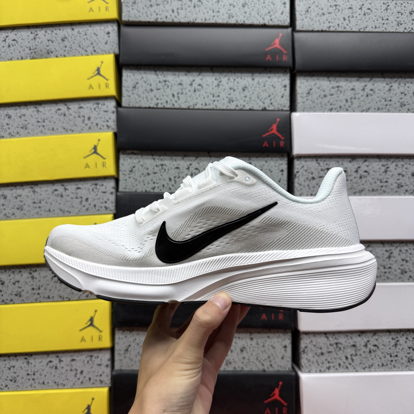 Nike ZOOM PEGASUS 42 1B1873-101 2