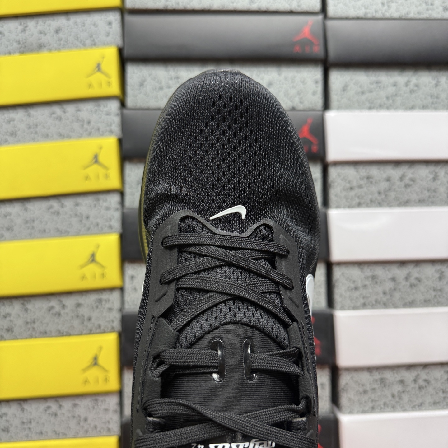 Nike ZOOM PEGASUS 42 IB1873-001 manufacturer view 3