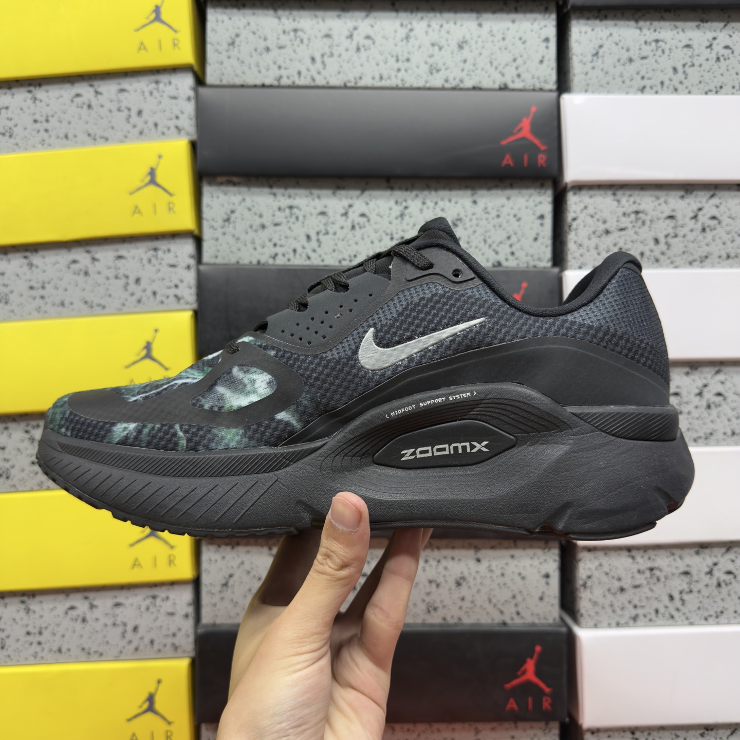Nike STRUCTURE PLUS IM3987-002 2