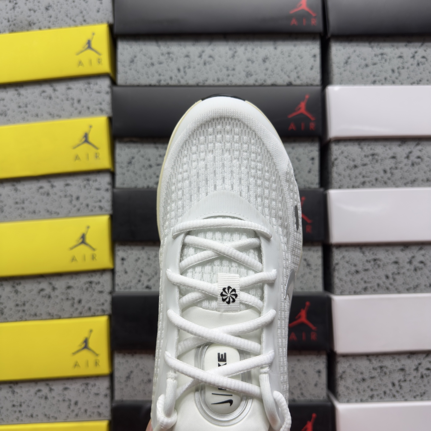 Nike JOURNEY RUN FJ7765-104 3