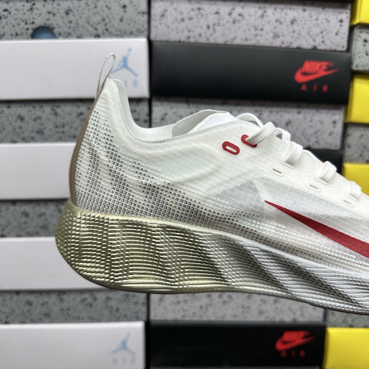 Nike AVA X HM9697-103 3