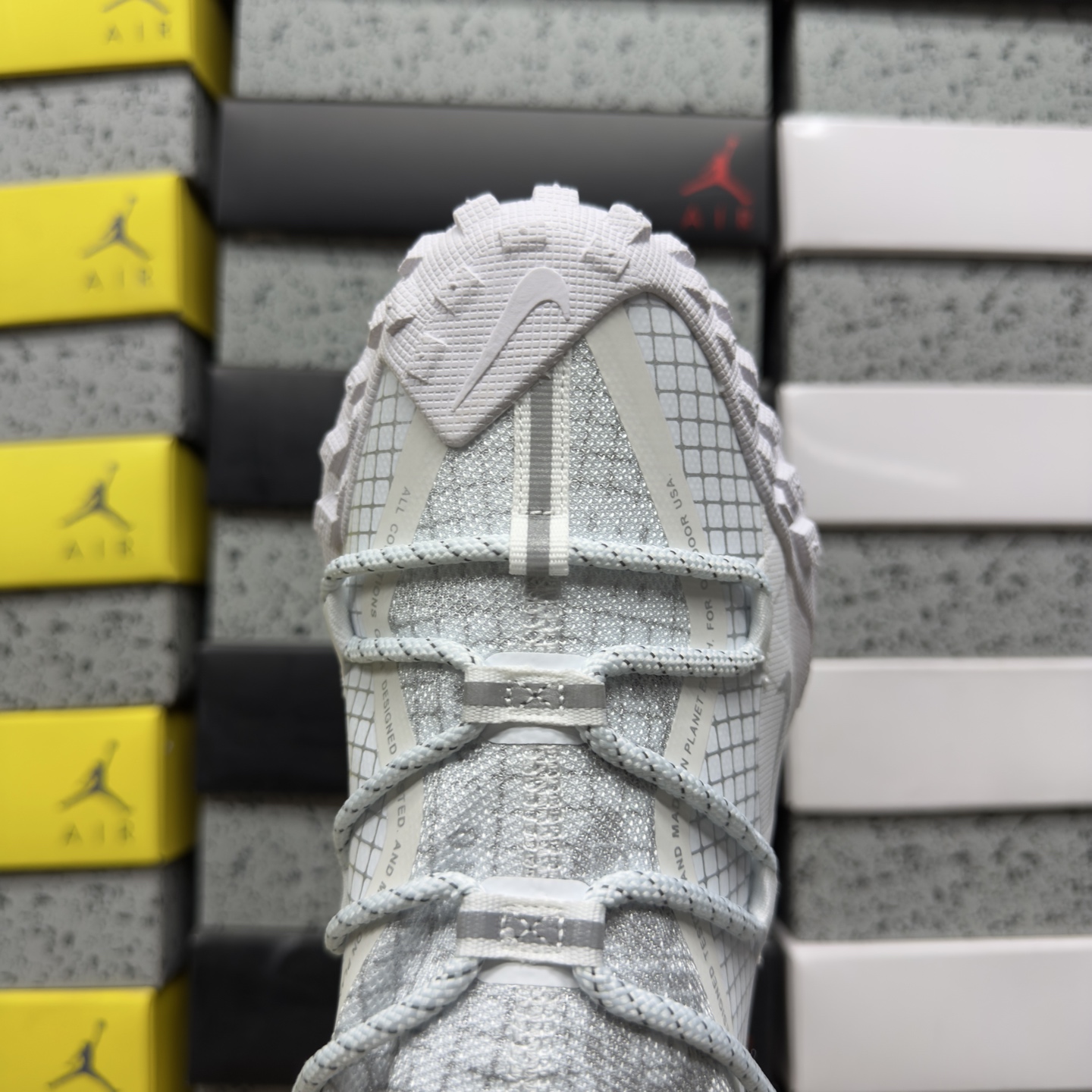 Nike ACG MOUNTAIN FLY GTX SE DD2861-011 3