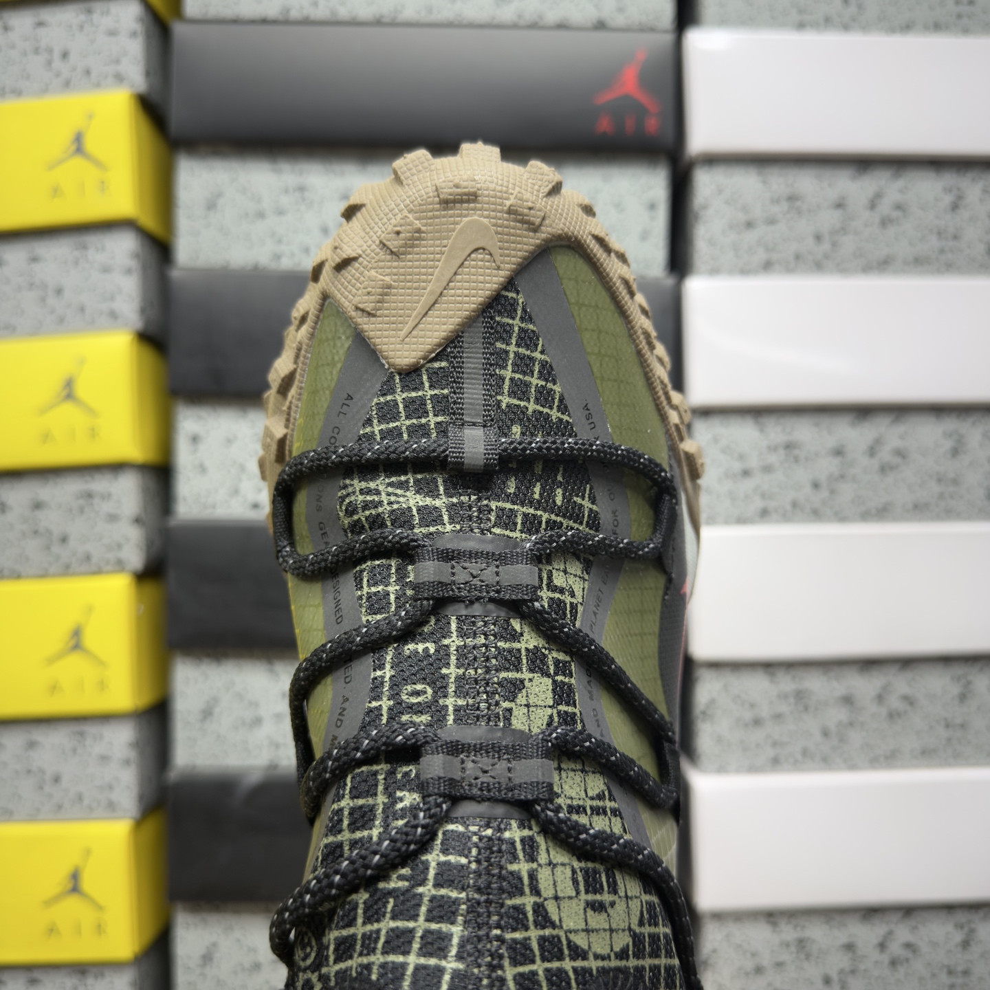 Nike ACG MOUNTAIN FLY GTX SE D09334-300 3