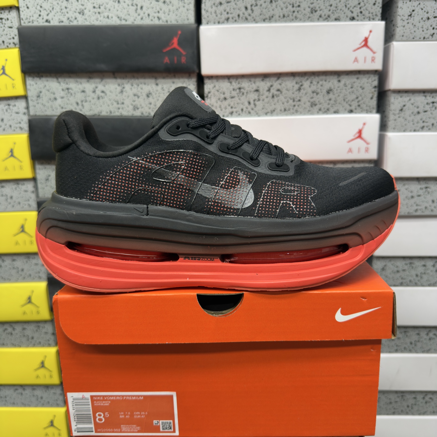 Nike VOMERO PREMIUM HQ2050-002