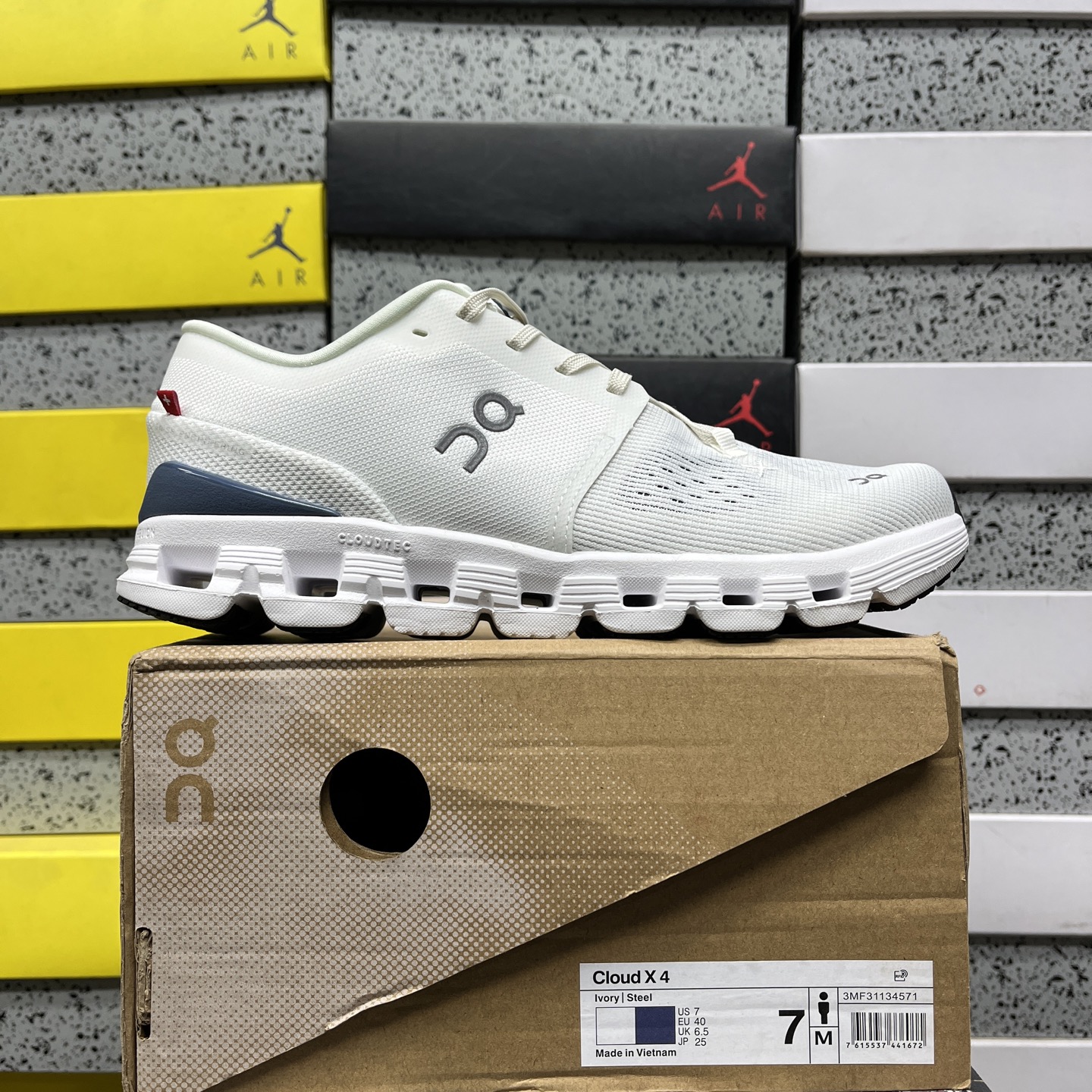 On Cloud X 4 3MF31134571
