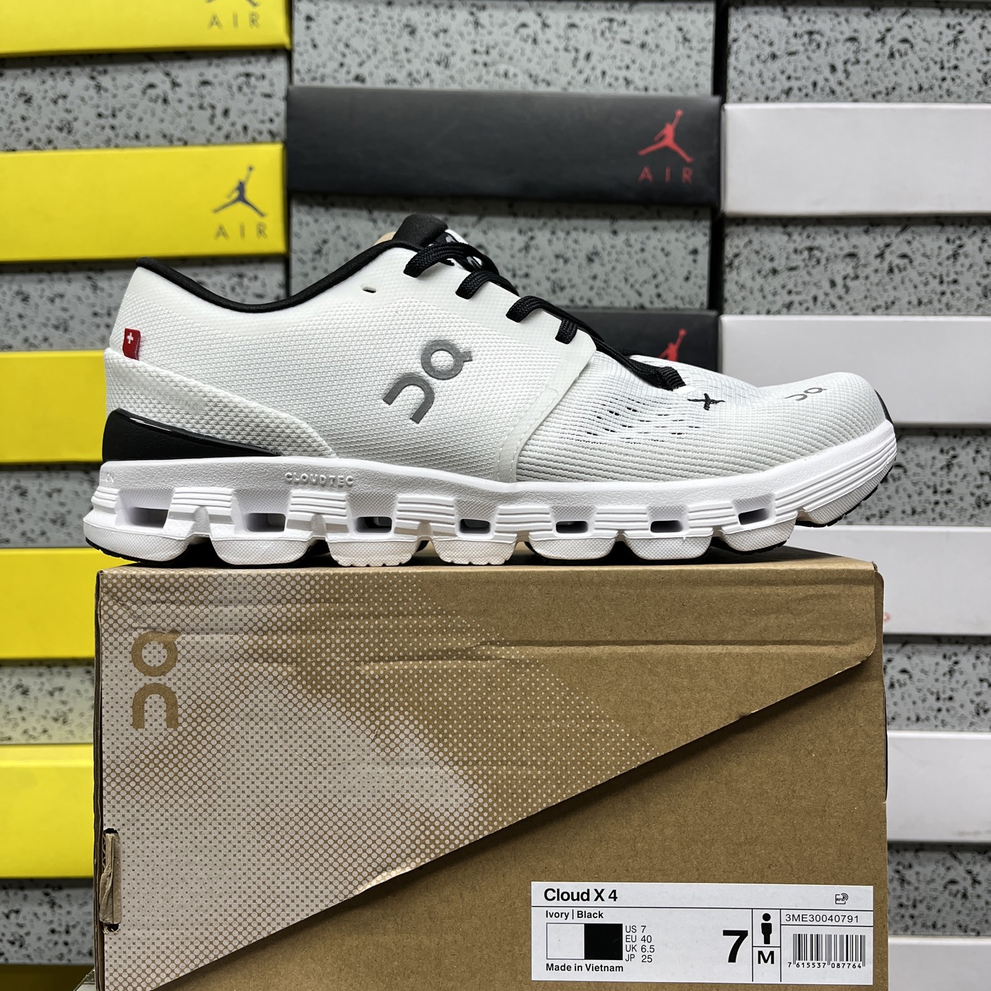 On Cloud X 4 3ME30040791