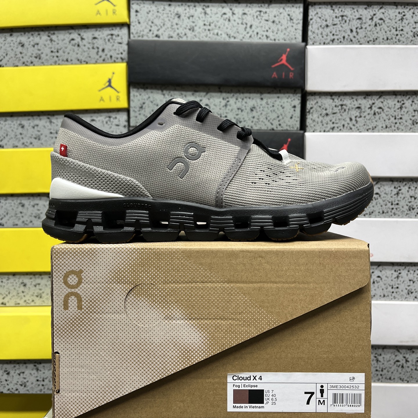 On Cloud X 4 3ME30042532